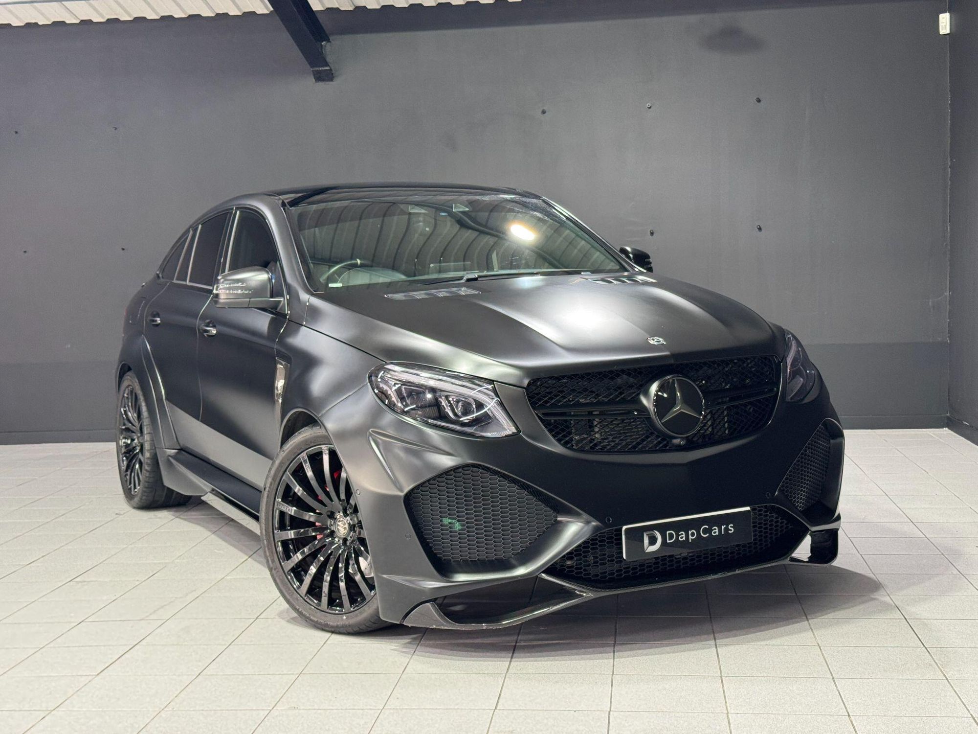 MERCEDES-BENZ GLE COUPE GLE AMG COUPE GLE 63 S 4Matic Premium 5dr 7G-Tronic for sale UK - Slide 8