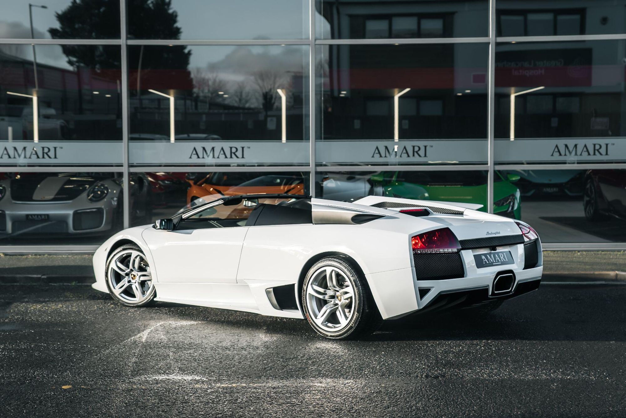LAMBORGHINI MURCIELAGO ROADSTER LP 640 2dr for sale UK - Slide 7