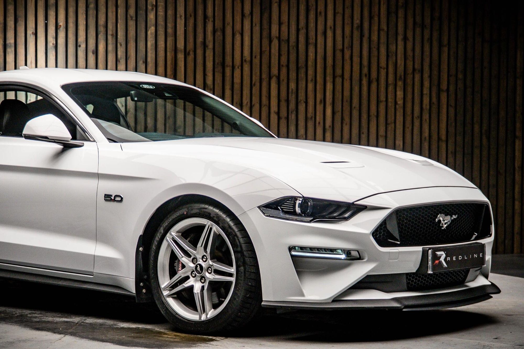 FORD MUSTANG FASTBACK 5.0 V8 GT 2dr Auto for sale UK - Slide 10