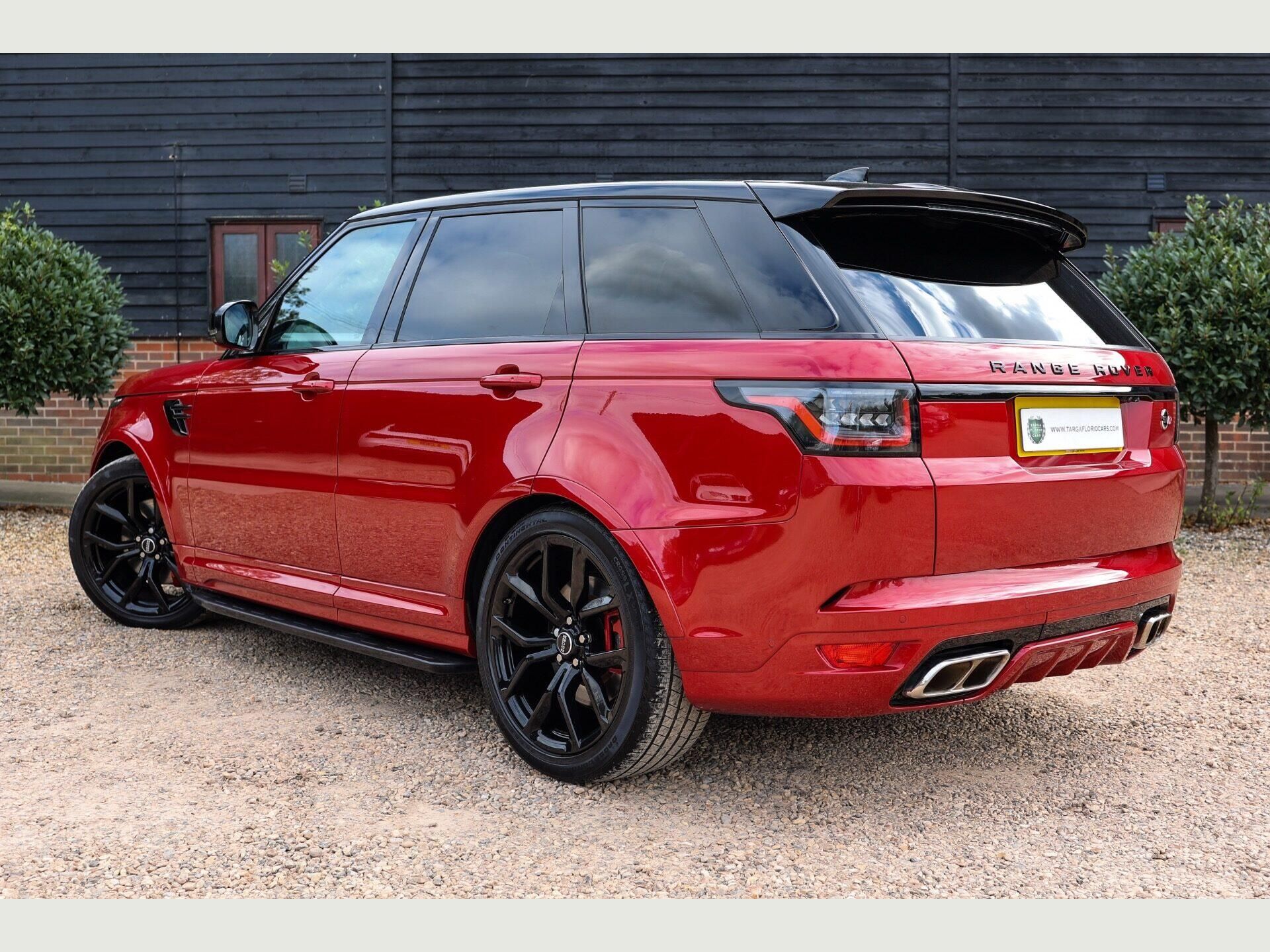 LAND ROVER RANGE ROVER SPORT ESTATE 5.0 P575 S/C SVR 5dr Auto for sale UK - Slide 2