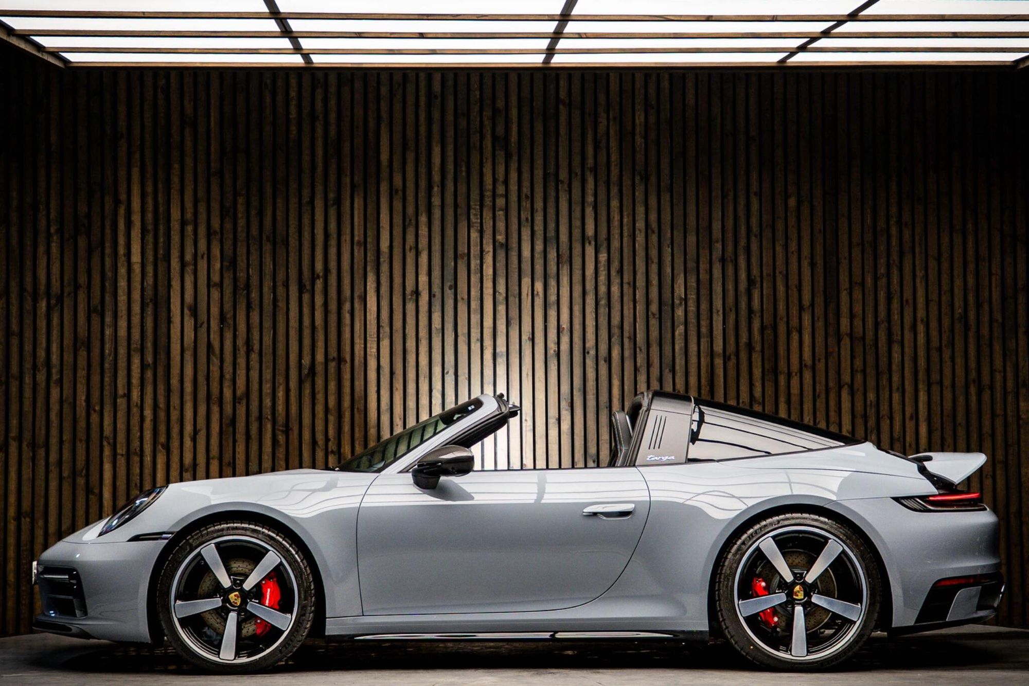PORSCHE 911 [992] TARGA 4 S 2dr PDK for sale UK - Slide 8