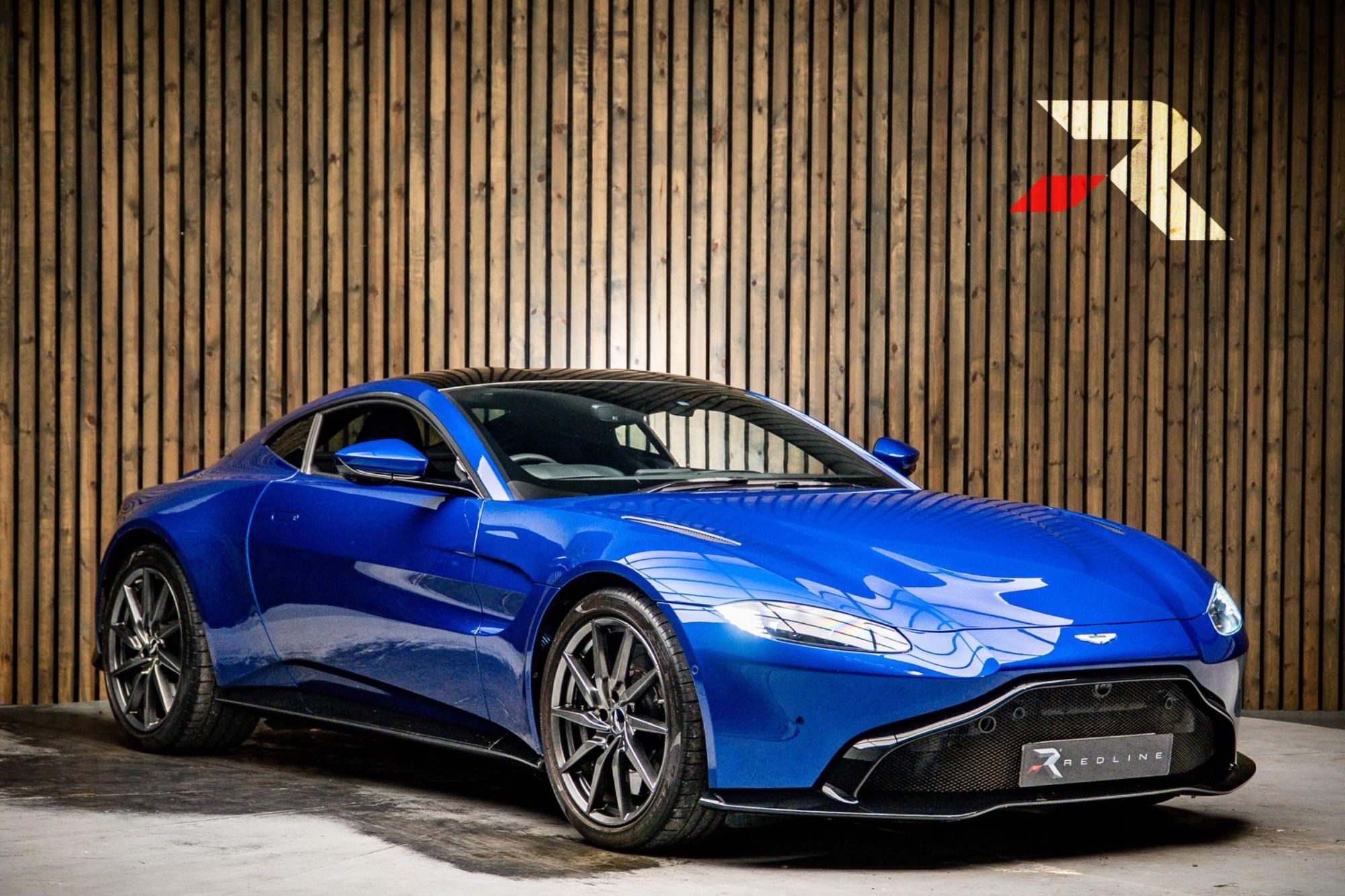 ASTON MARTIN VANTAGE V8 COUPE 2dr ZF 8 Speed Auto