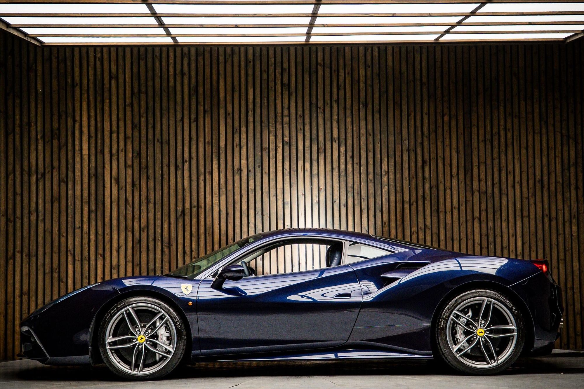 FERRARI 488 GTB COUPE 2dr Auto for sale UK - Slide 7