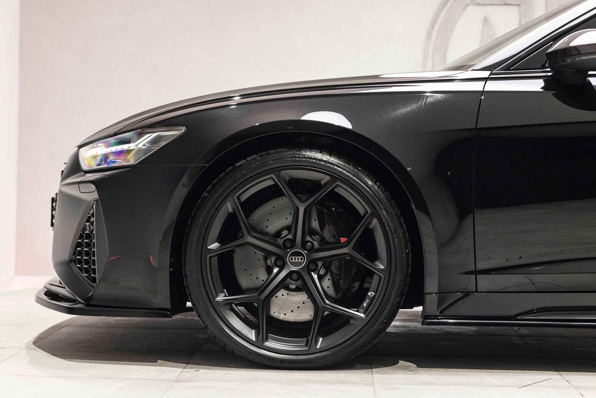 AUDI RS6 RS 6 AVANT RS 6 TFSI Quattro Performance 5dr Tiptronic for sale UK - Slide 4