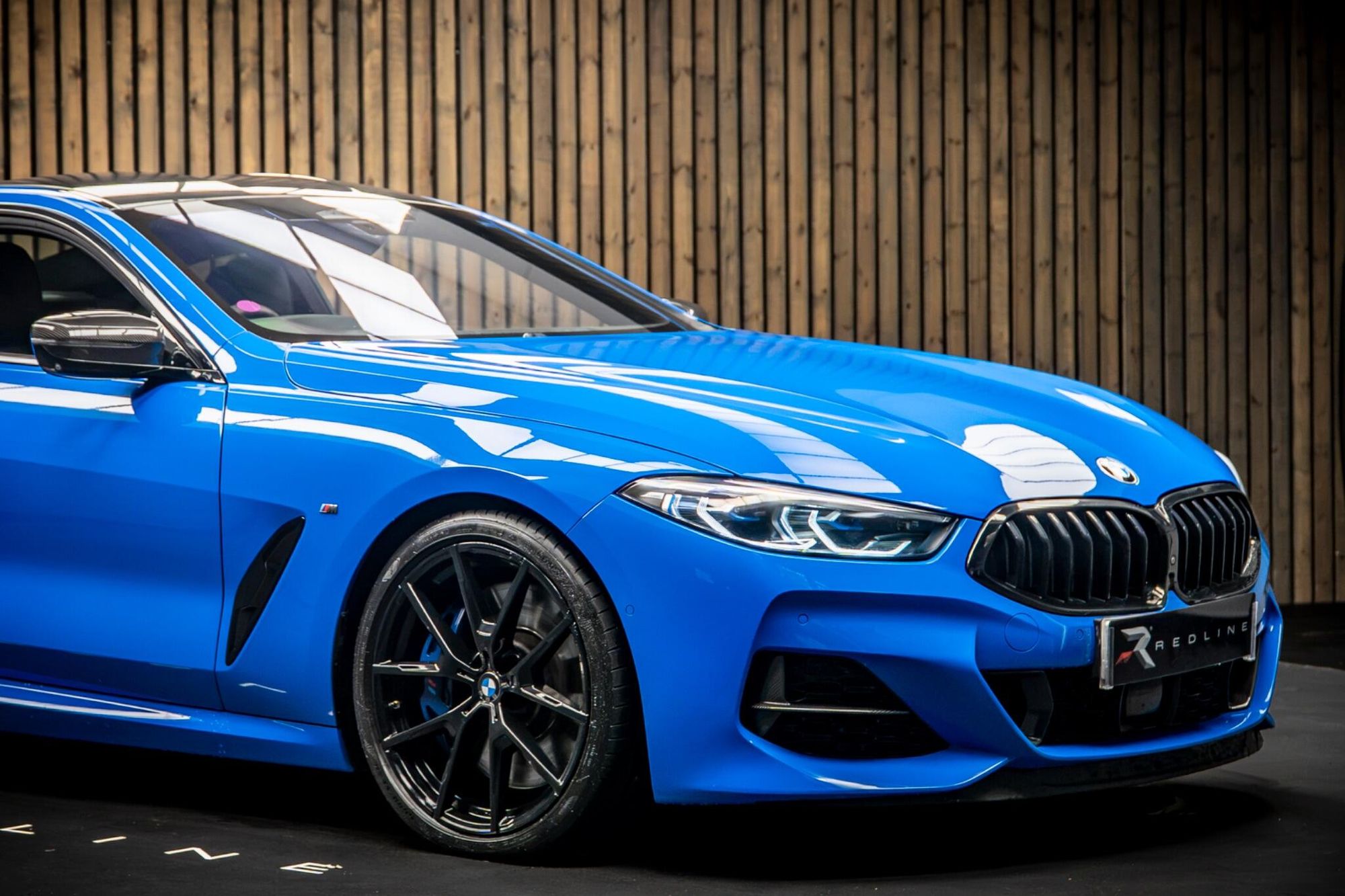 BMW 8 SERIES COUPE M850i xDrive 2dr Auto for sale UK - Slide 10