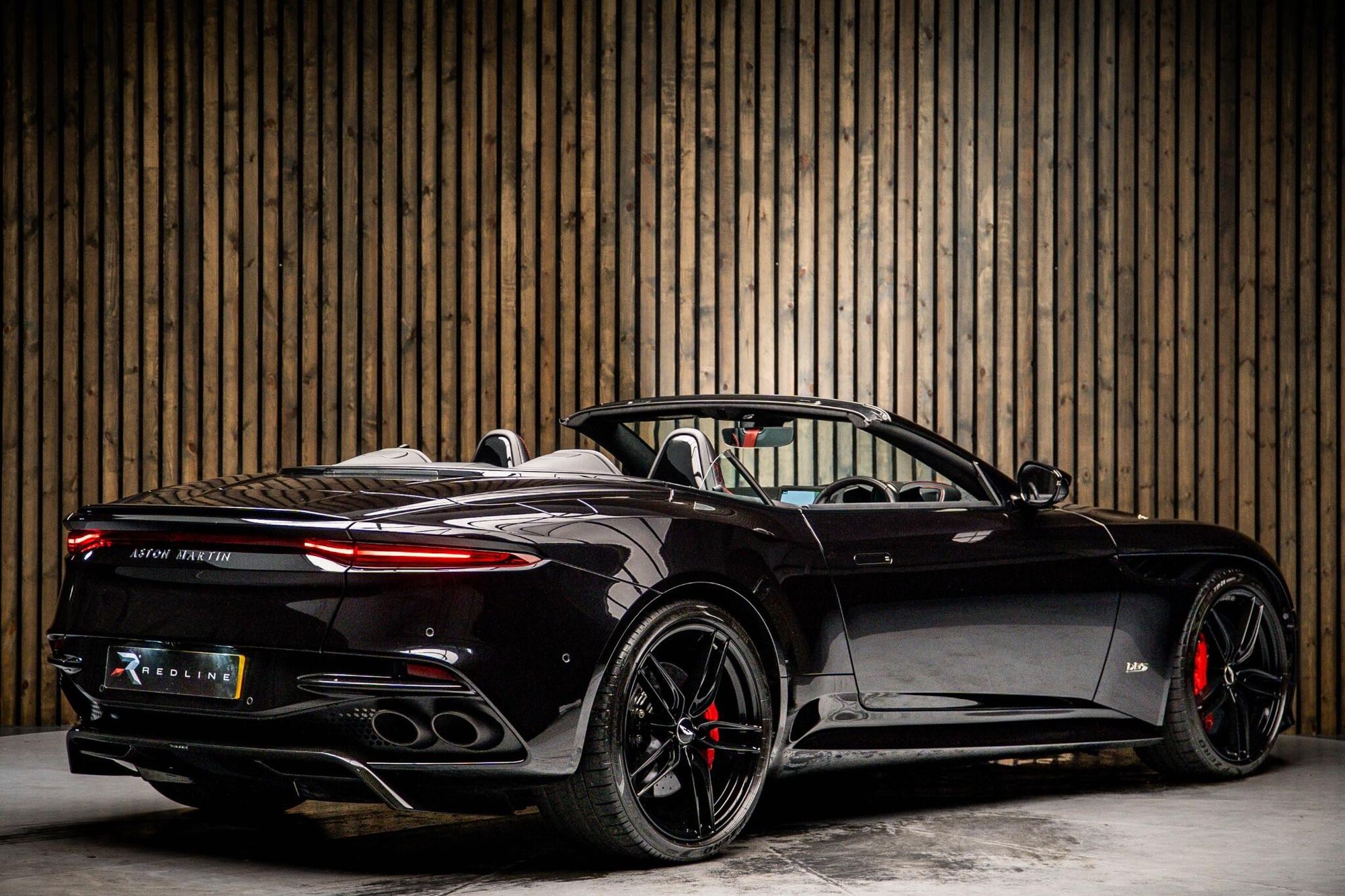 ASTON MARTIN DBS CONVERTIBLE V12 2dr Volante Touchtronic Auto for sale UK - Slide 4