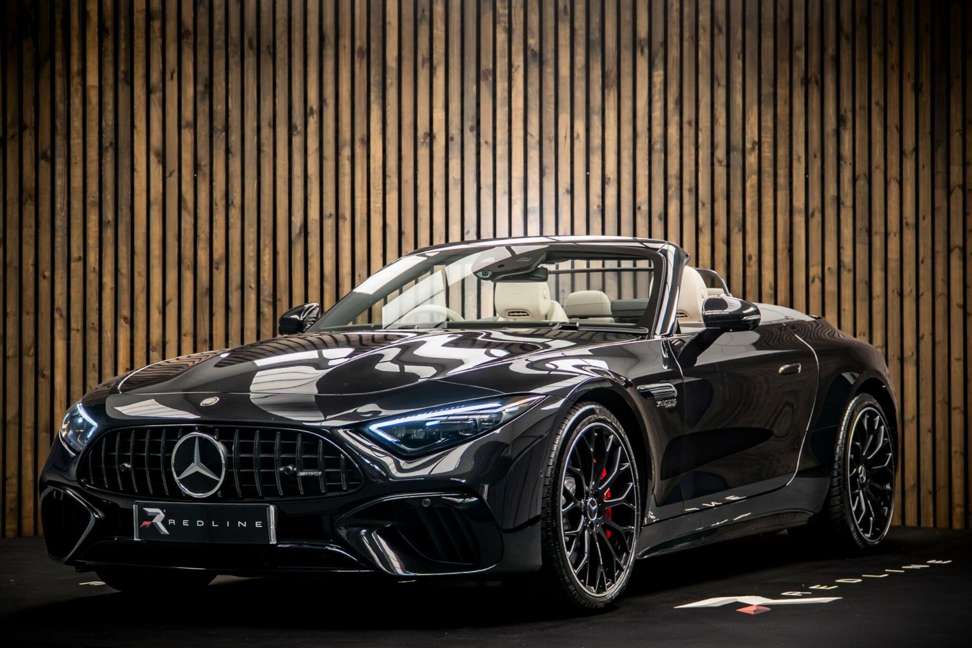 MERCEDES-BENZ SL CLASS SL AMG CONVERTIBLE SL 55 4Matic+ Premium Plus 2dr Auto for sale UK - Slide 8