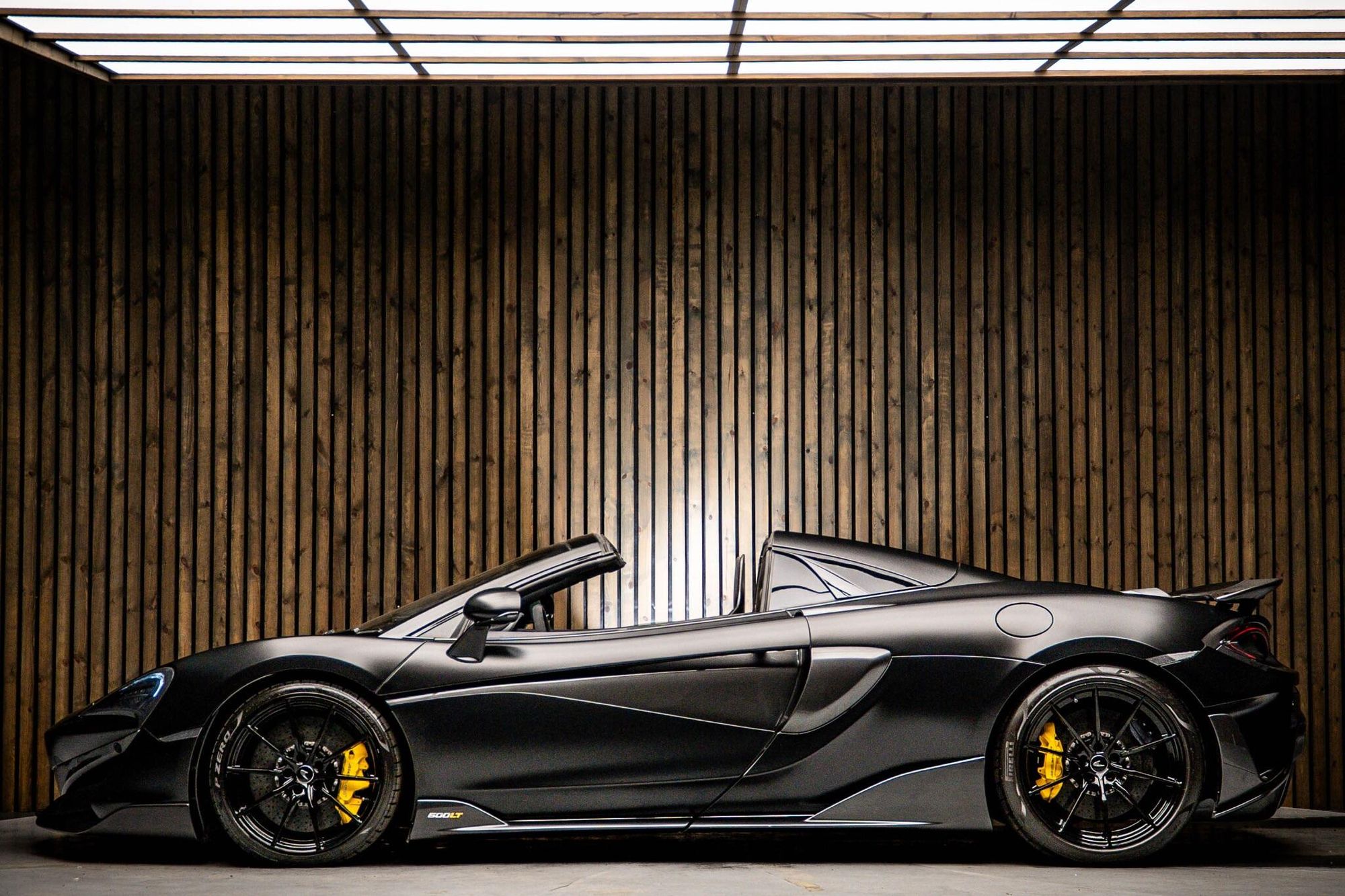 MCLAREN 600LT SPIDER V8 2dr SSG Auto for sale UK - Slide 7