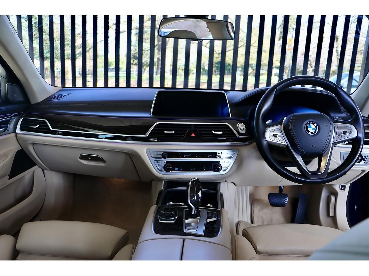 BMW 7 SERIES SALOON 745e 4dr Auto for sale UK - Slide 10