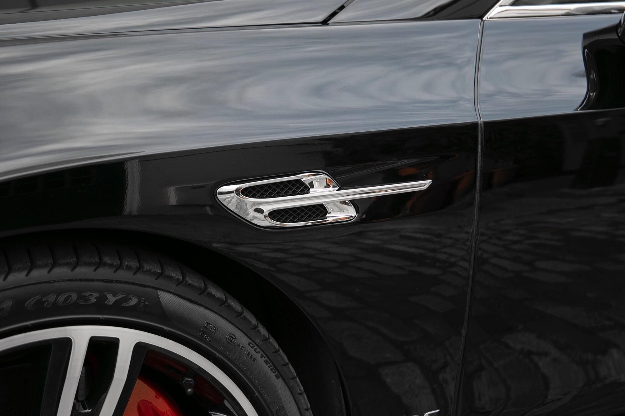 BENTLEY CONTINENTAL GTC CONVERTIBLE 4.0 V8 S 2dr Auto for sale UK - Slide 10