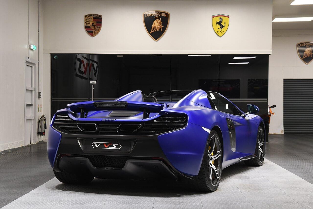 MCLAREN 650 S SPIDER V8 2dr SSG Auto for sale UK - Slide 3