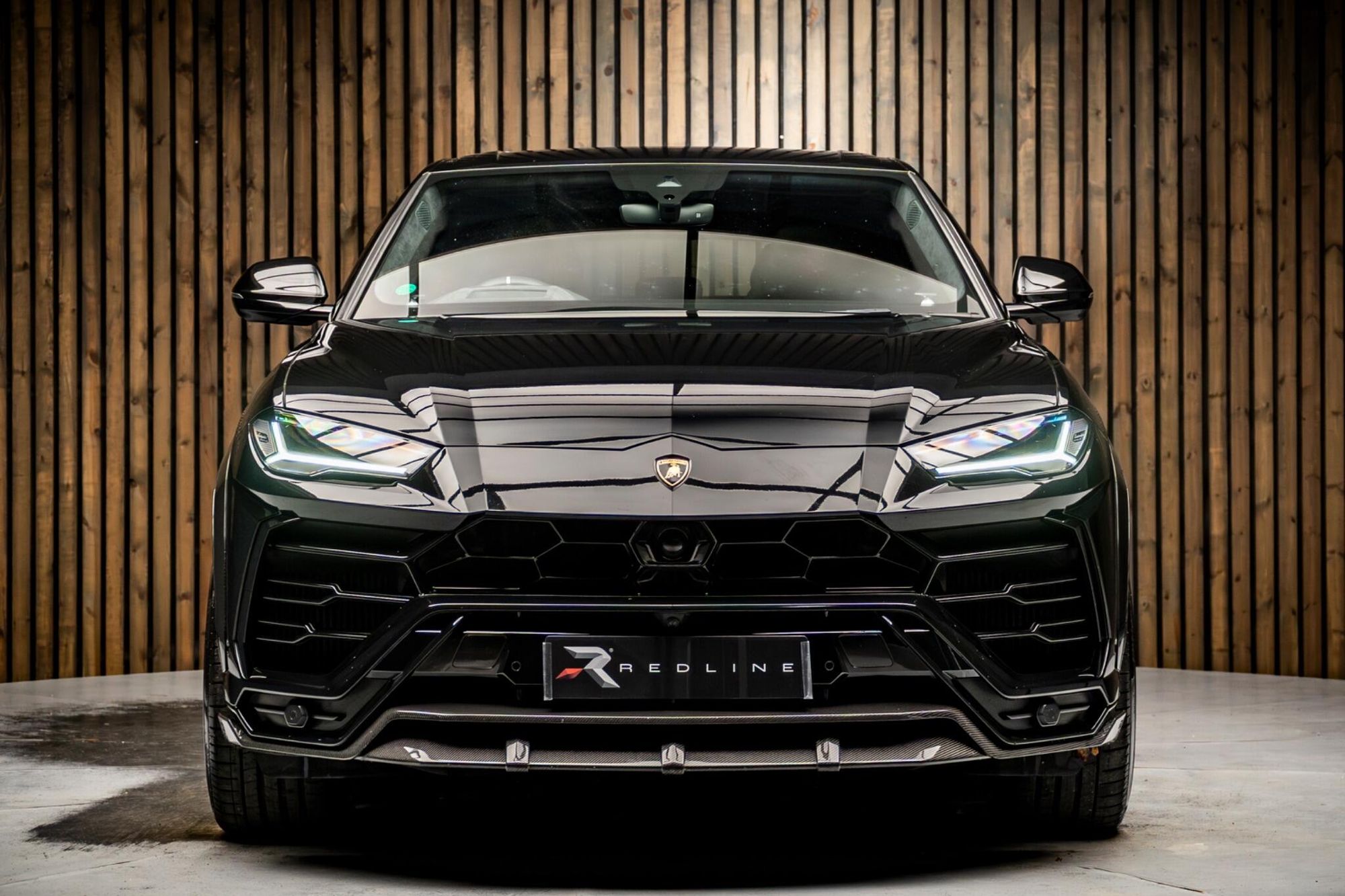 LAMBORGHINI URUS ESTATE 4.0T FSI V8 5dr Auto for sale UK - Slide 5