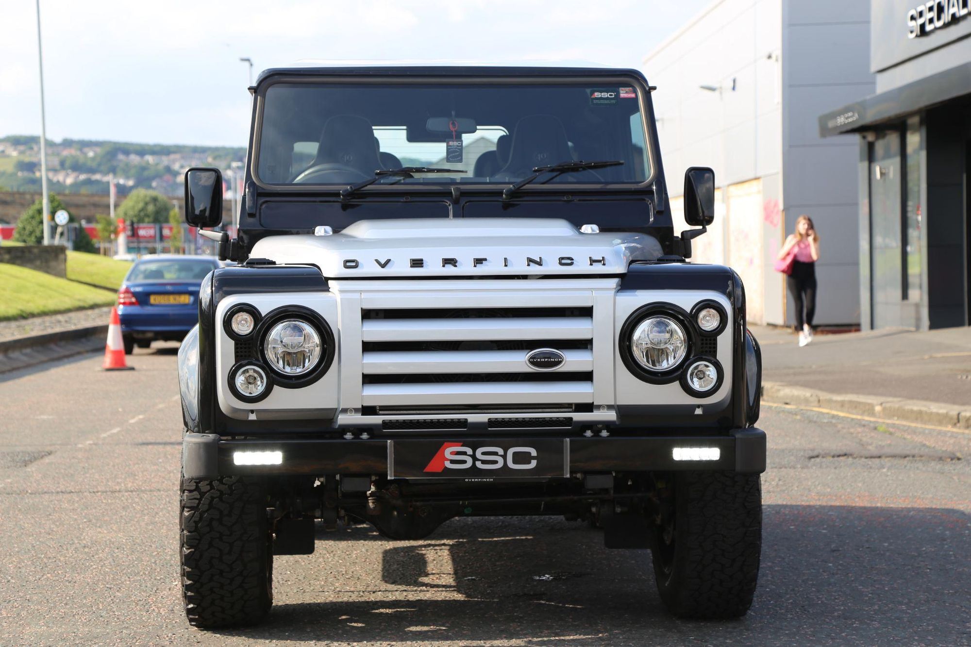 LAND ROVER DEFENDER 90 SWB DIESEL XS Station Wagon TDCi [2.2] for sale UK - Slide 7