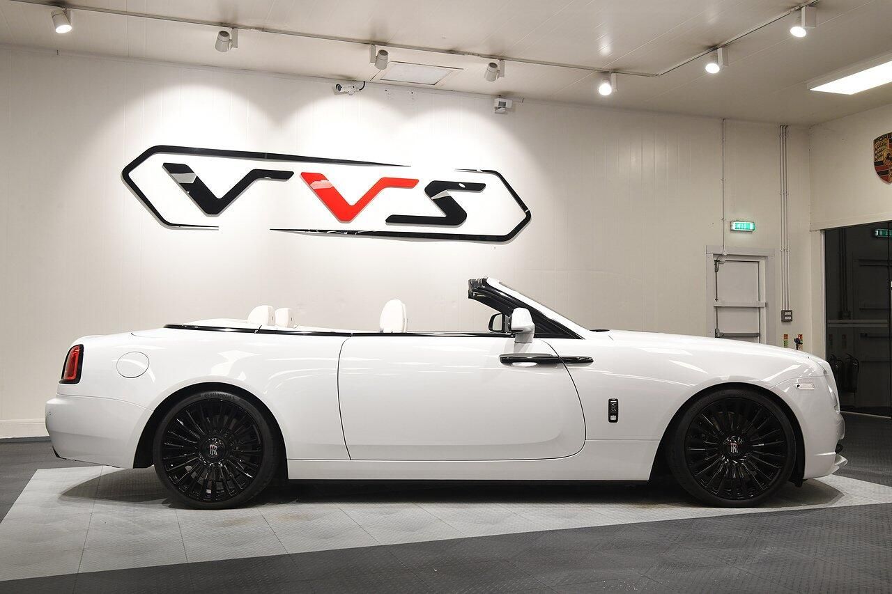 ROLLS-ROYCE DAWN CONVERTIBLE 2dr Auto for sale UK - Slide 2