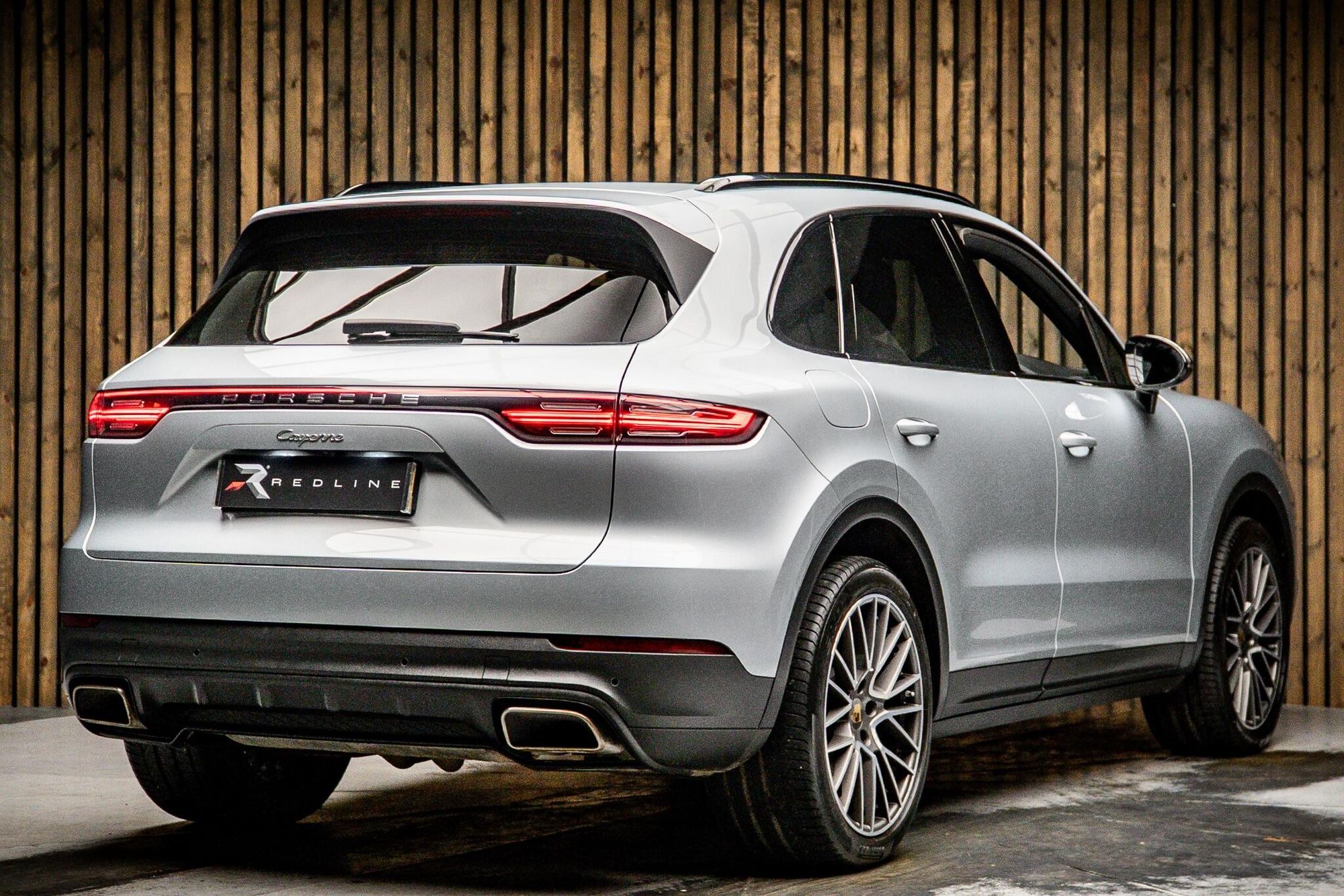 PORSCHE CAYENNE ESTATE 5dr Tiptronic S for sale UK - Slide 4