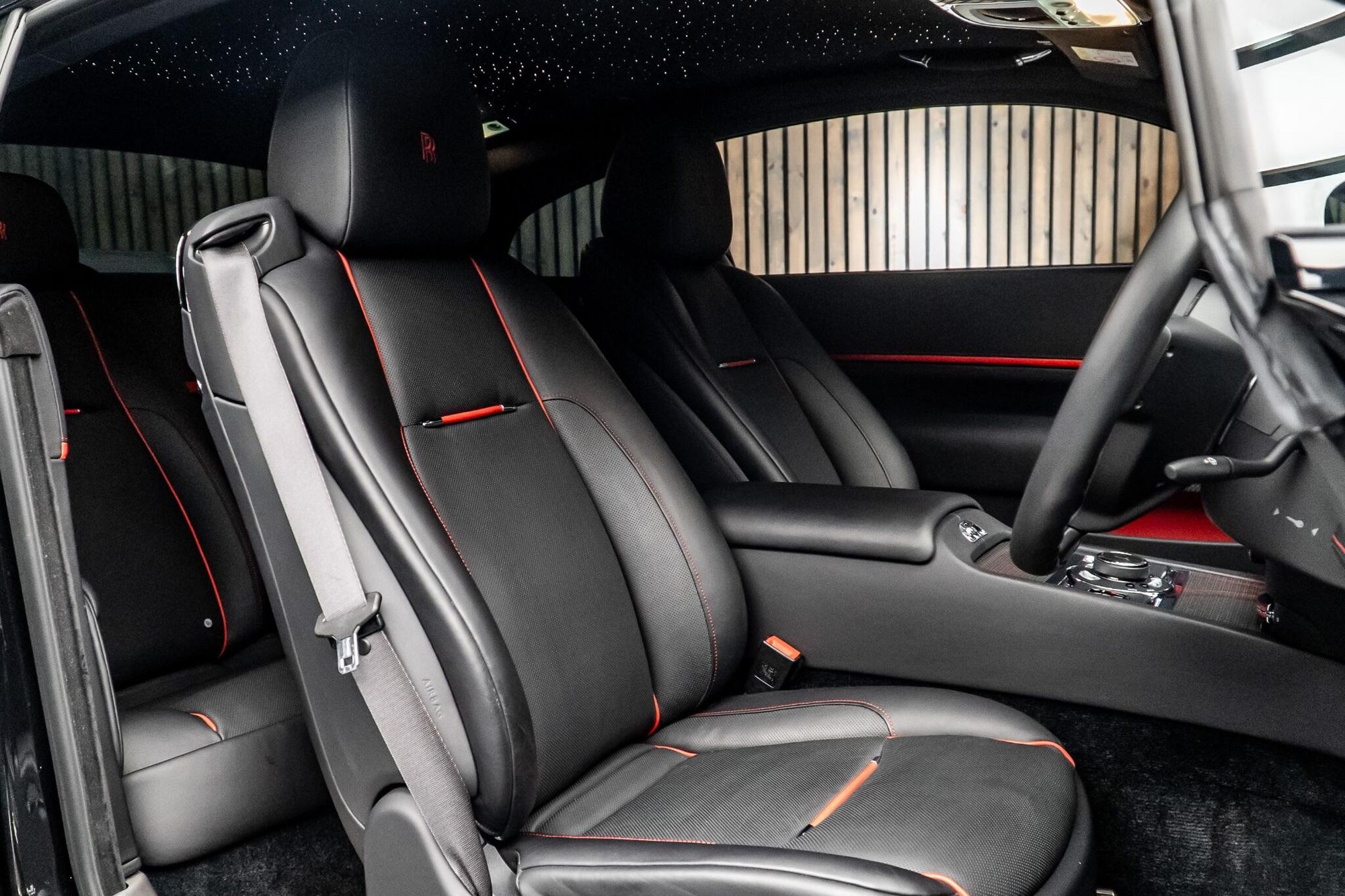 ROLLS-ROYCE WRAITH COUPE Black Badge 2dr Auto for sale UK - Slide 2