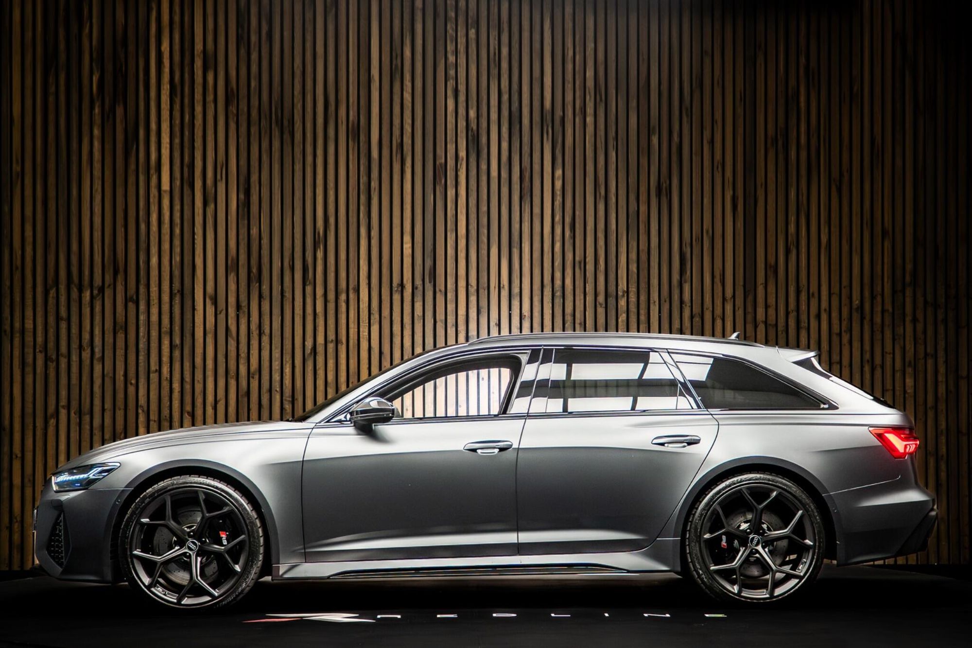 AUDI RS6 RS 6 AVANT RS 6 TFSI Quattro Performance 5dr Tiptronic for sale UK - Slide 7