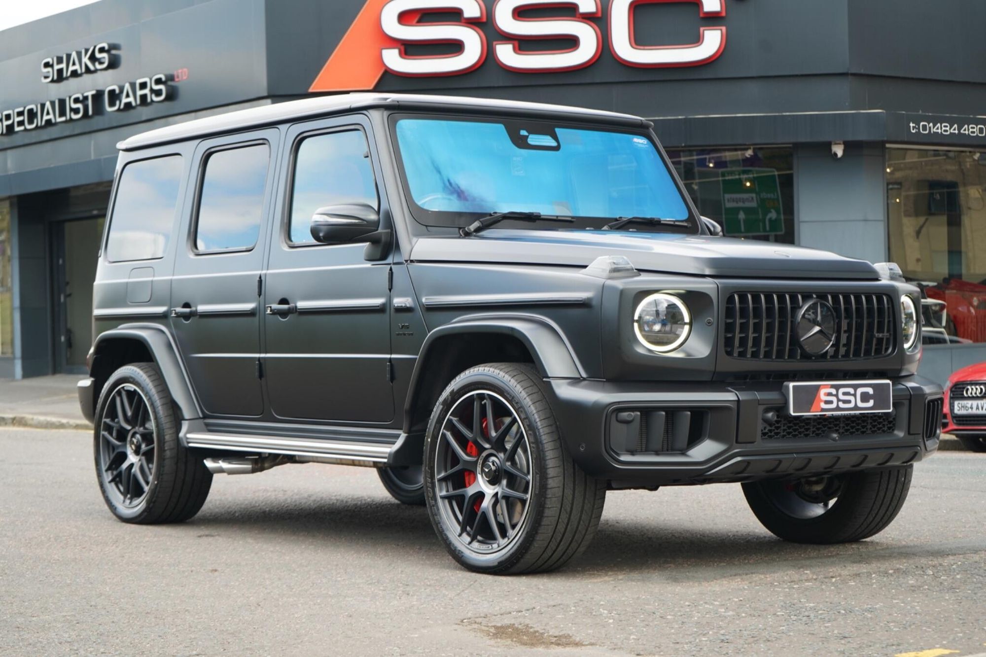 MERCEDES-BENZ G CLASS AMG STATION WAGON SPECIAL EDITIONS G63 Magno Edition 5dr 9G-Tronic for sale UK - Slide 4