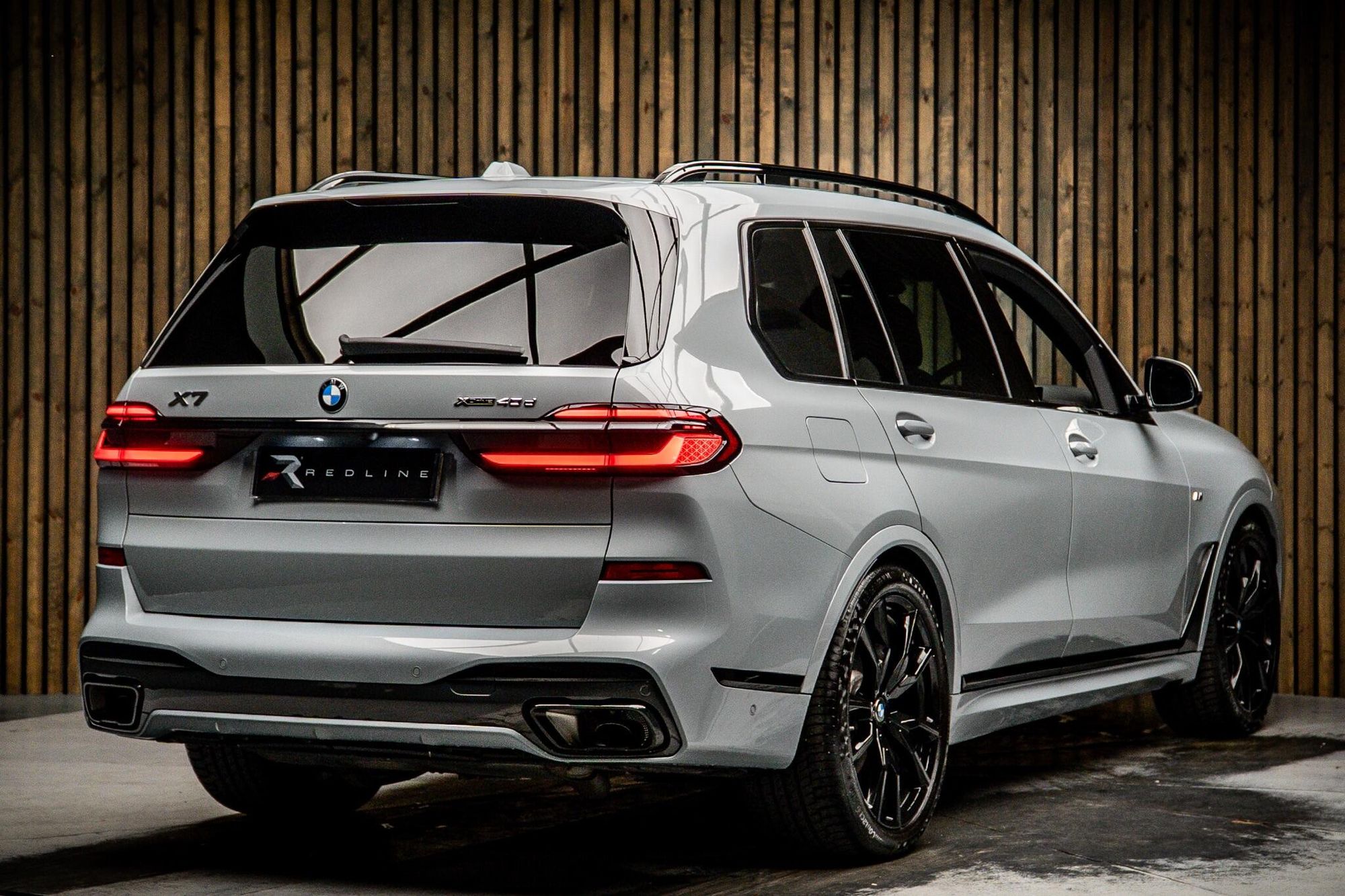 BMW X7 DIESEL ESTATE xDrive40d MHT M Sport 5dr Step Auto for sale UK - Slide 4