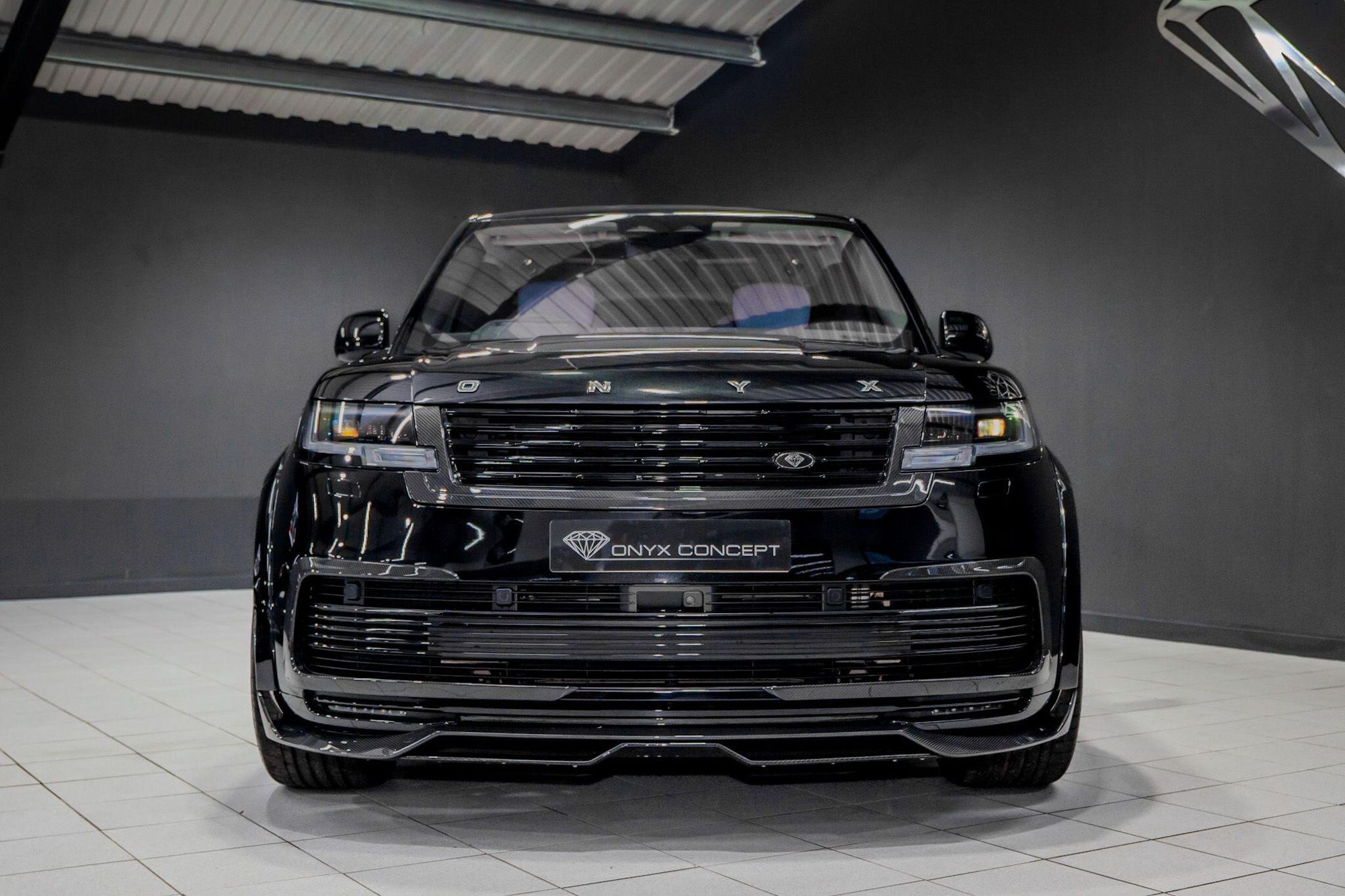 LAND ROVER RANGE ROVER SPORT ESTATE 4.4 P530 V8 Autobiography 5dr Auto for sale UK - Slide 6