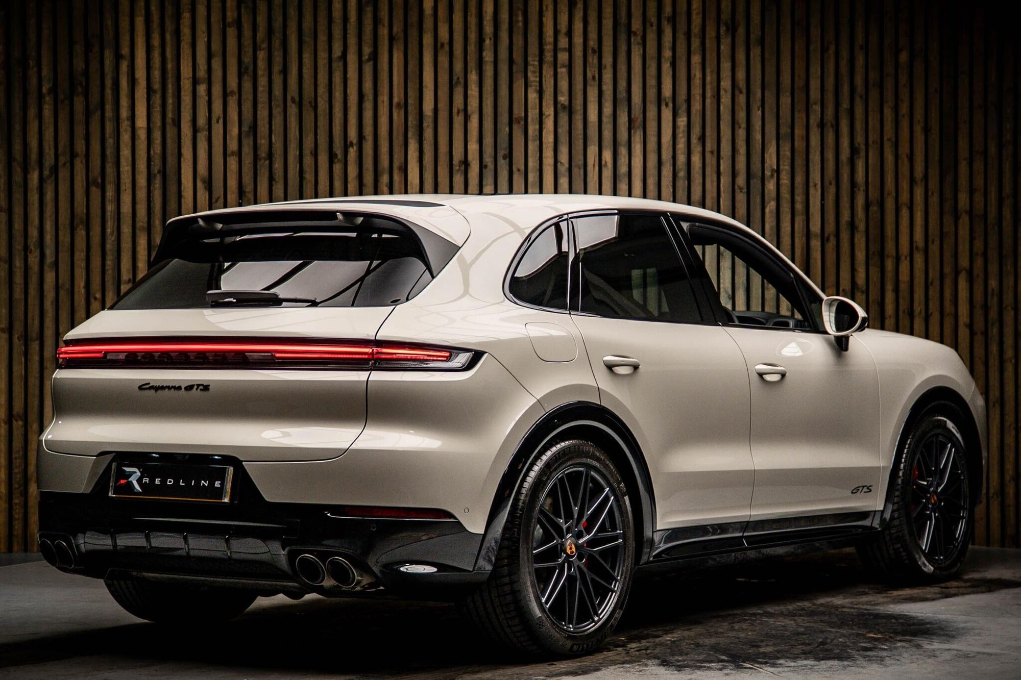 PORSCHE CAYENNE ESTATE GTS 5dr Tiptronic S for sale UK - Slide 4