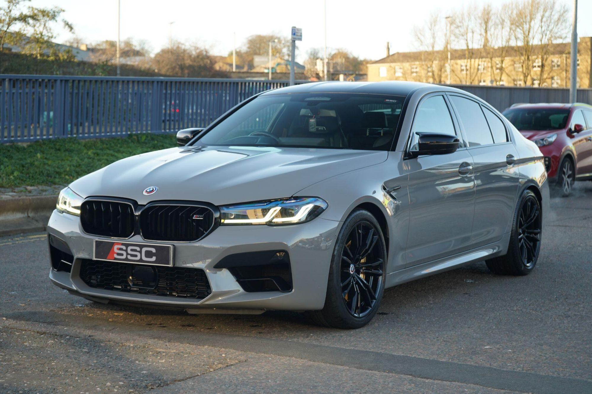 BMW M5 SALOON M5 Competition 4dr DCT for sale UK - Slide 8