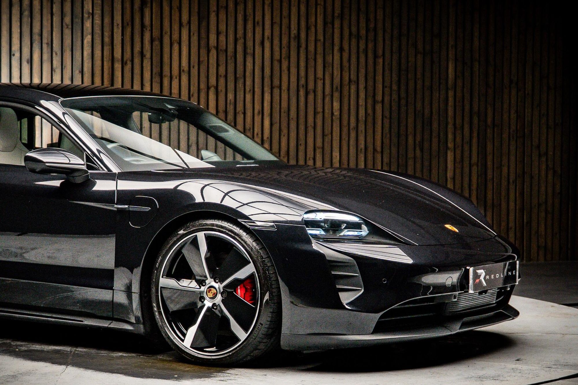 PORSCHE TAYCAN SPORT TURISMO 420kW 4S 93kWh 5dr Auto for sale UK - Slide 10