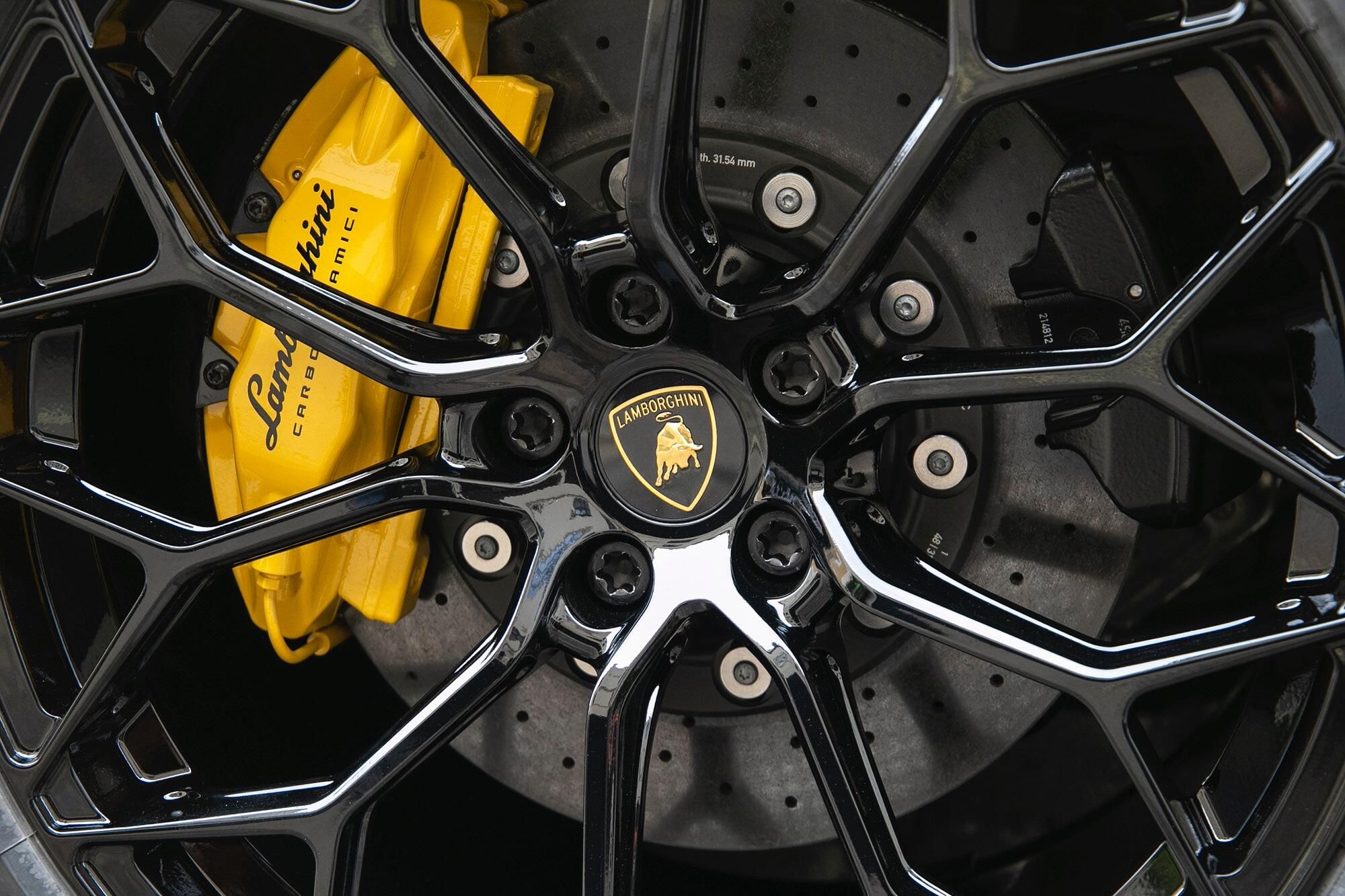 LAMBORGHINI HURACAN COUPE LP 640-4 Performante 2dr LDF for sale UK - Slide 7