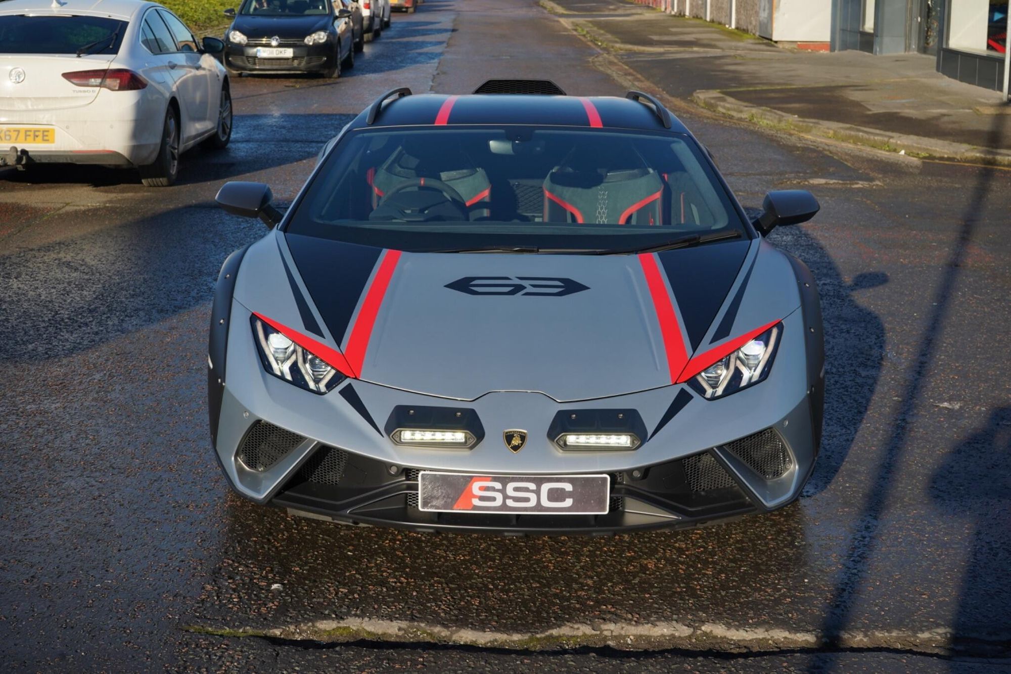 LAMBORGHINI HURACAN EVO COUPE 5.2 V10 610 Sterrato 2dr Auto AWD for sale UK - Slide 6