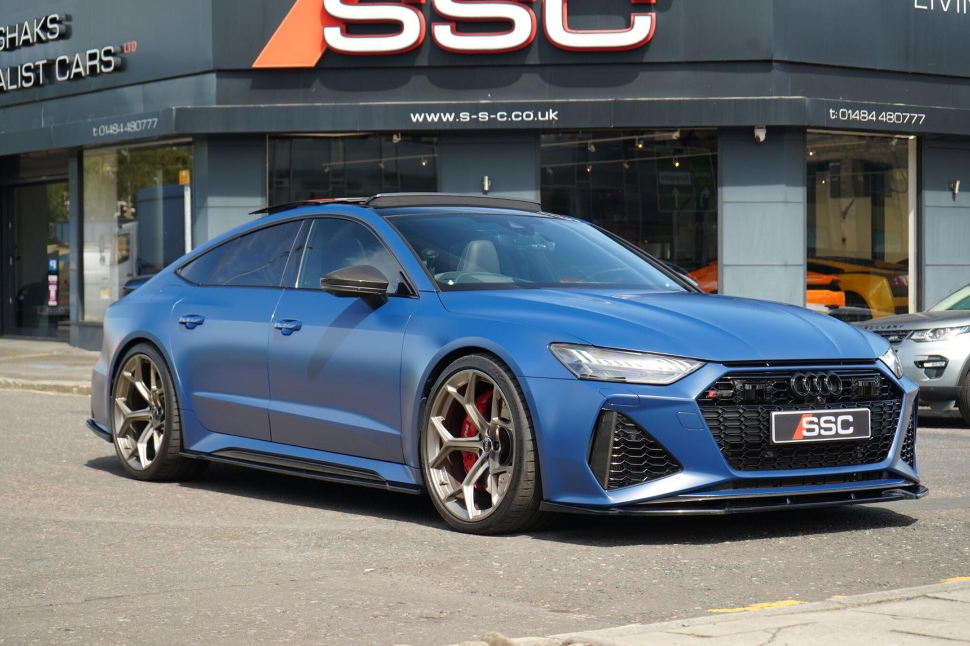 Audi RS Q8 Suv TFSI 640 Performance Carbon Vorsprung Quattro Tiptronic 5 Door Auto for sale UK - Slide 4