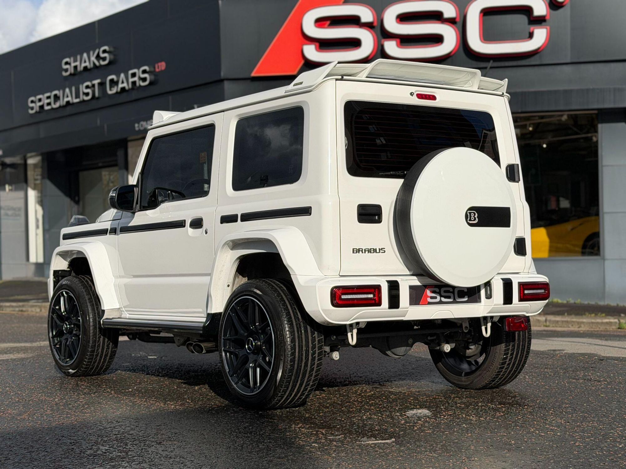 SUZUKI JIMNY ESTATE 1.5 SZ5 ALLGRIP Auto 3dr for sale UK - Slide 2