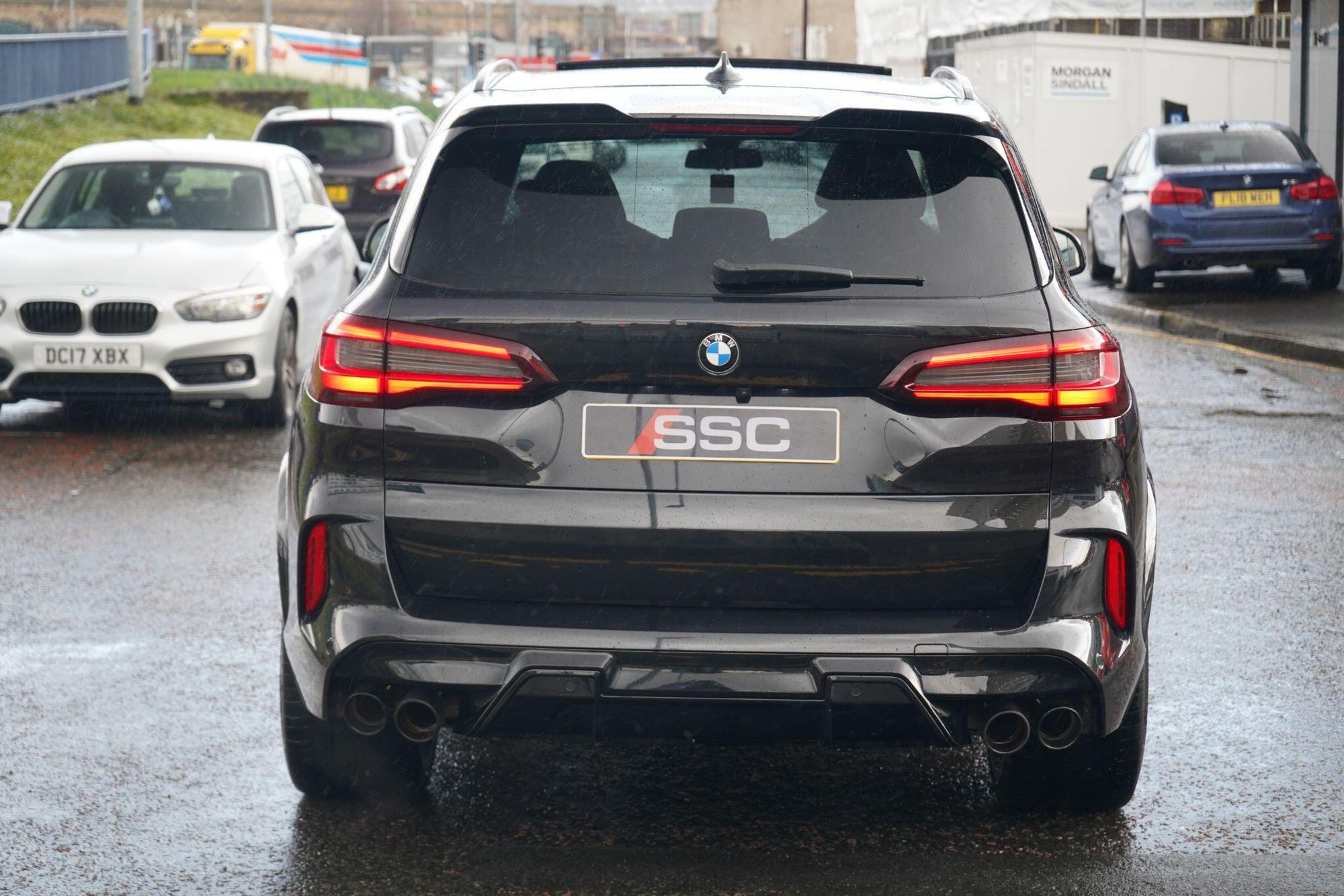 BMW X5 M ESTATE xDrive X5 M Competition 5dr Step Auto for sale UK - Slide 9