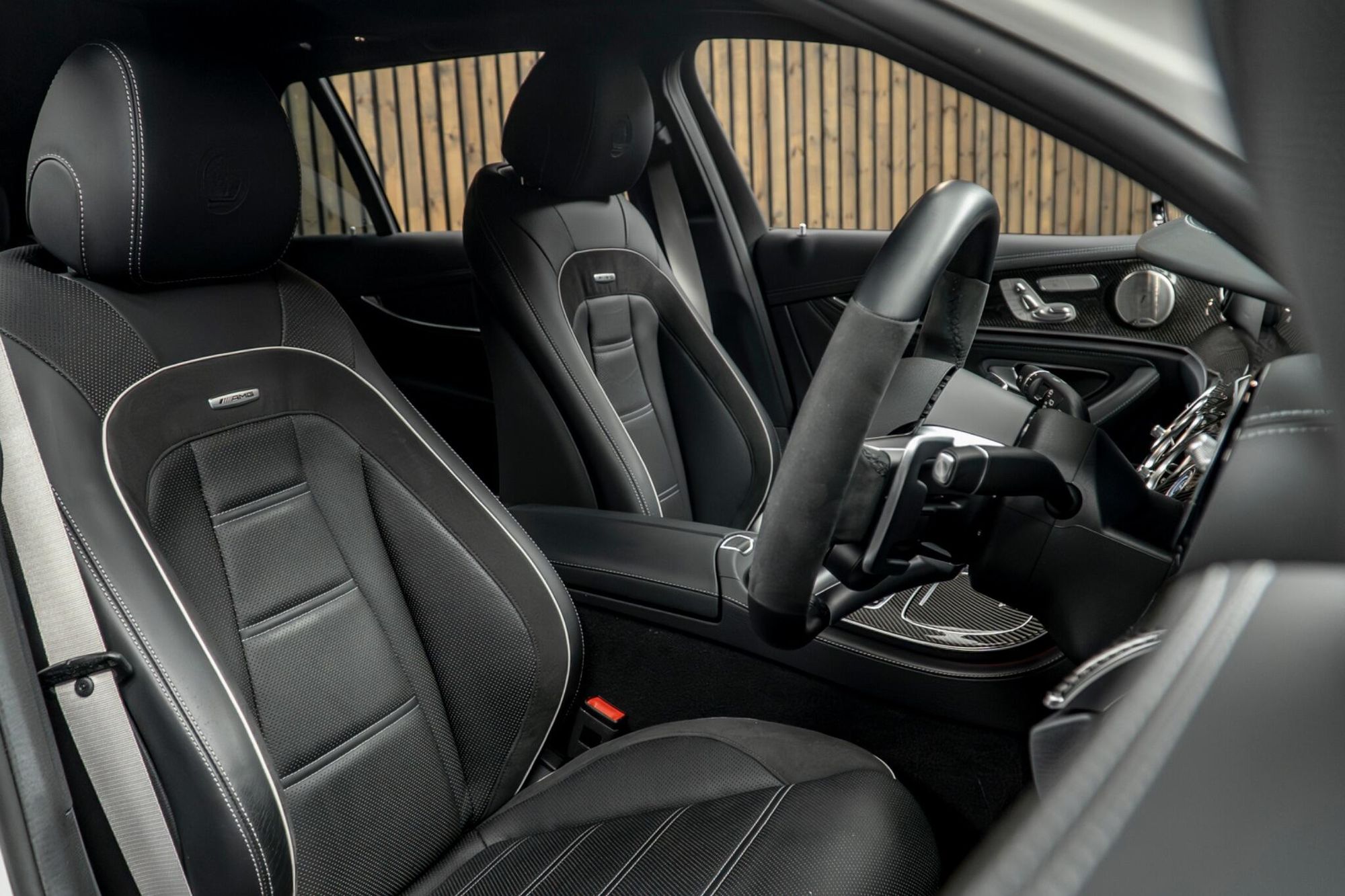 MERCEDES-BENZ E CLASS AMG ESTATE E63 S 4Matic+ Night Edition Prem+ 5dr TCT for sale UK - Slide 2