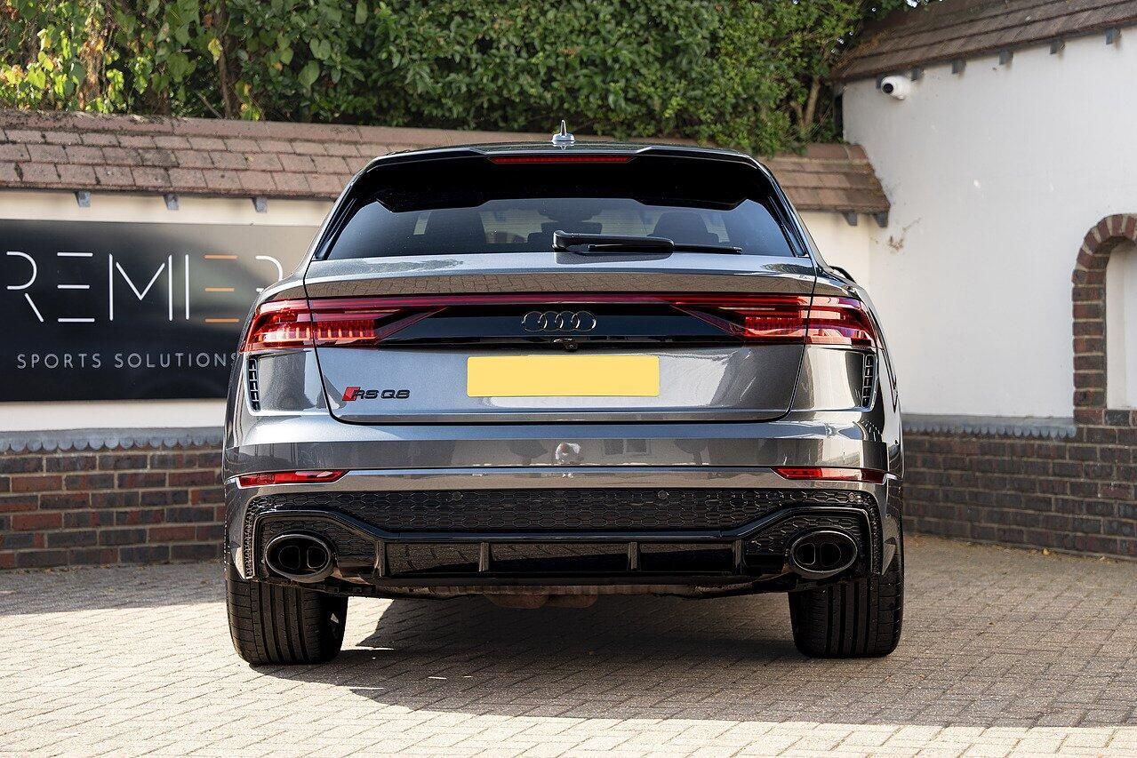 AUDI Q8 ESTATE SQ8 TFSI Quattro Vorsprung 5dr Tiptronic for sale UK - Slide 5