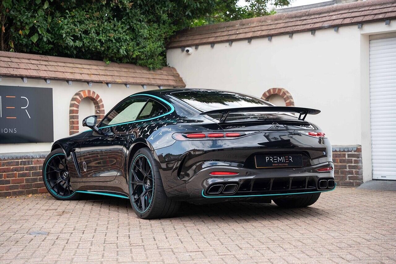 Mercedes-Benz Coupe 4.0 AMG GT 63 Pro Motorsport Edition 4MATIC+ Special Edition 2 Door Auto for sale UK - Slide 4