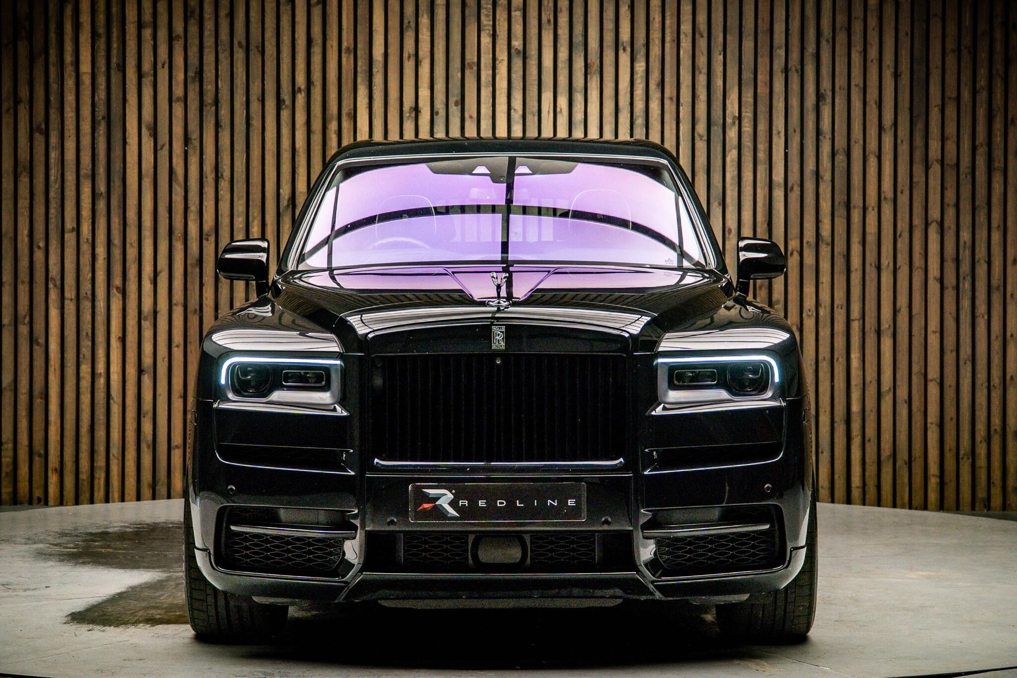 ROLLS-ROYCE CULLINAN ESTATE 5dr Auto for sale UK - Slide 5