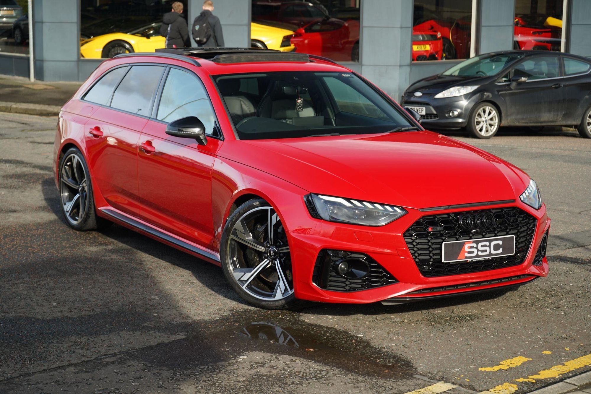 AUDI RS4 RS 4 AVANT RS 4 TFSI Quattro 5dr Tiptronic for sale UK - Slide 4