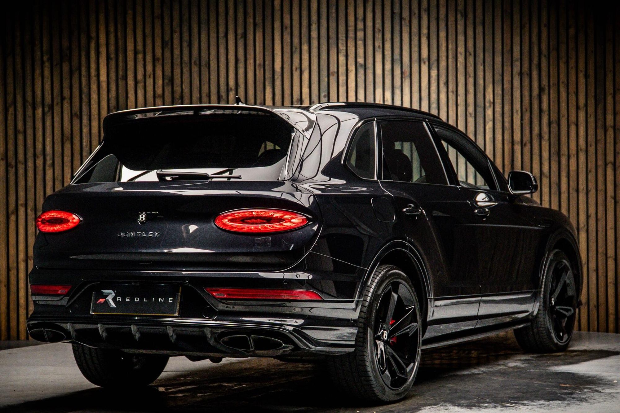 BENTLEY BENTAYGA ESTATE 4.0 V8 5dr Auto for sale UK - Slide 4
