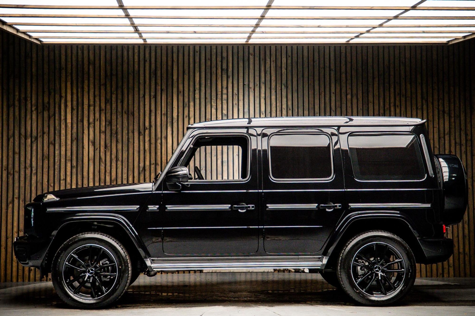 MERCEDES-BENZ G CLASS STATION WAGON G500 AMG Line Premium Plus 5dr 9G-Tronic for sale UK - Slide 7