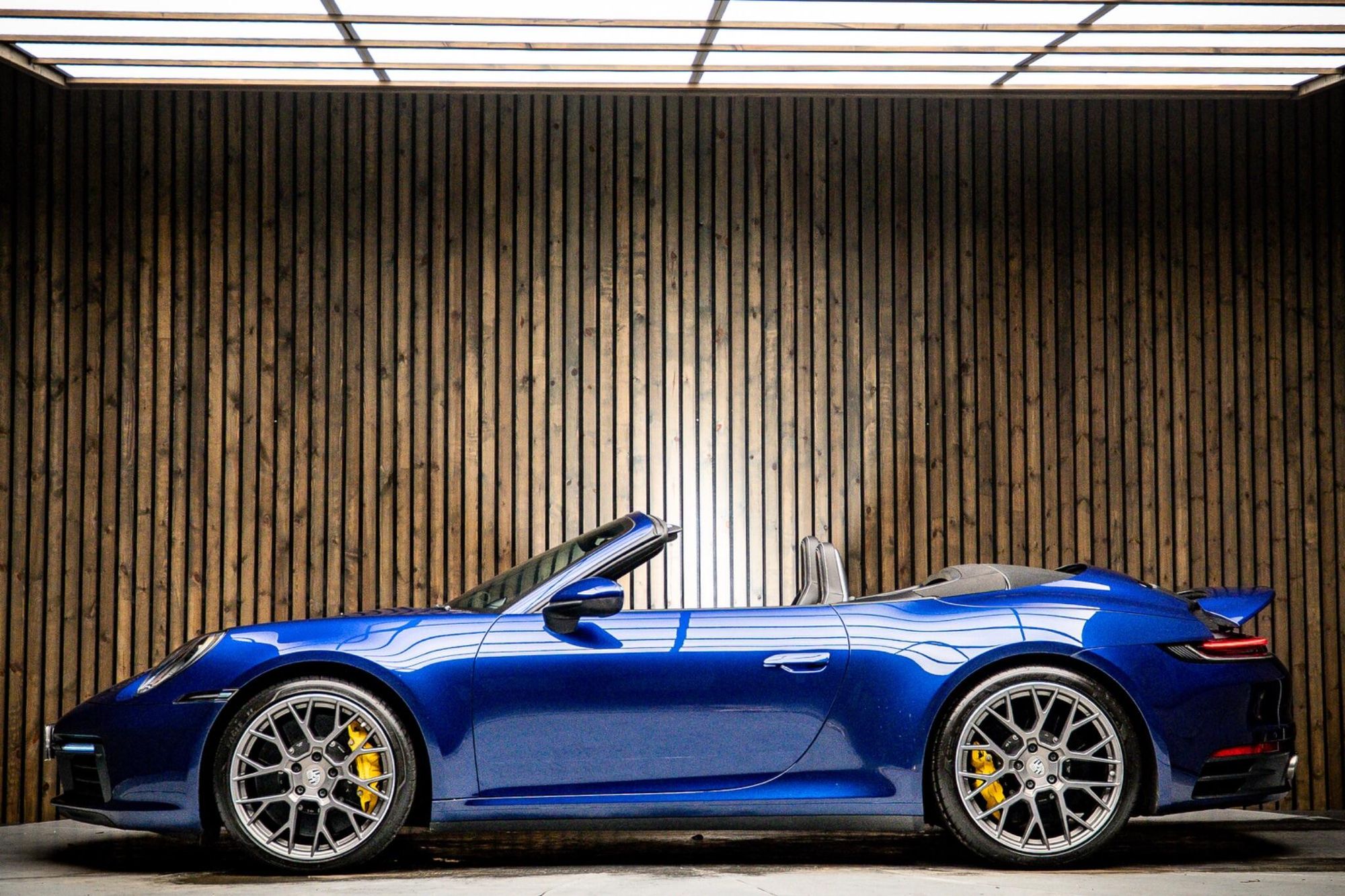 PORSCHE 911 [992] CARRERA CABRIOLET S 2dr PDK for sale UK - Slide 7