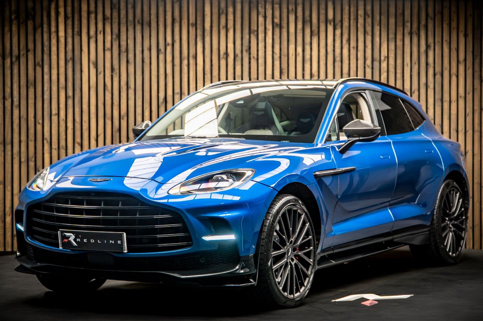 ASTON MARTIN DBX ESTATE V8 DBX707 5dr Touchtronic for sale UK - Slide 8
