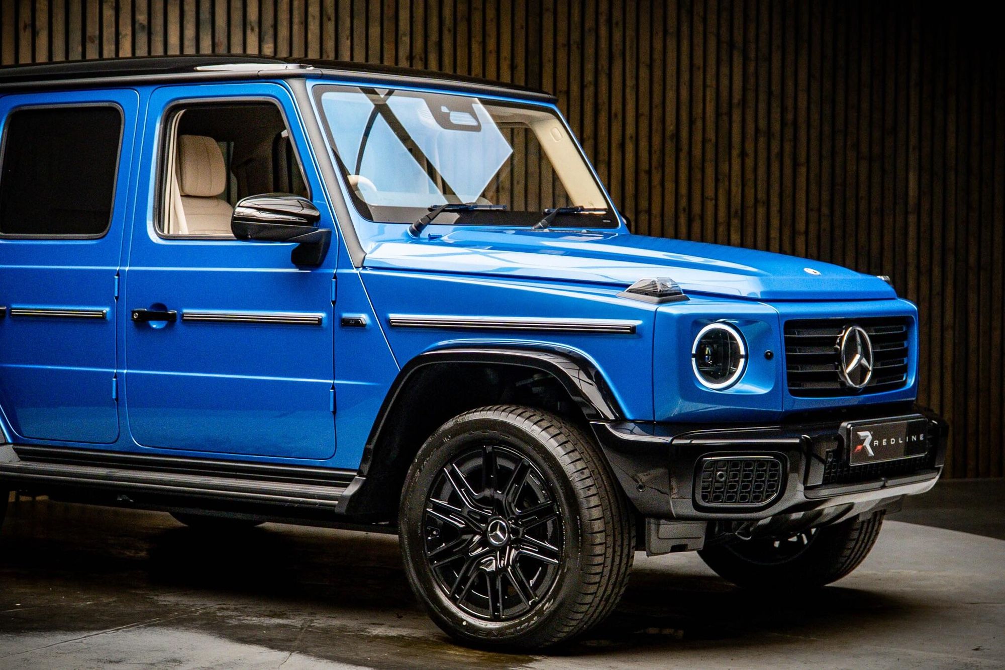 MERCEDES-BENZ G CLASS ELECTRIC STATION WAGON G 580 432kW EQ Tech AMG Line Prem+ 116kWh 5dr Auto for sale UK - Slide 10