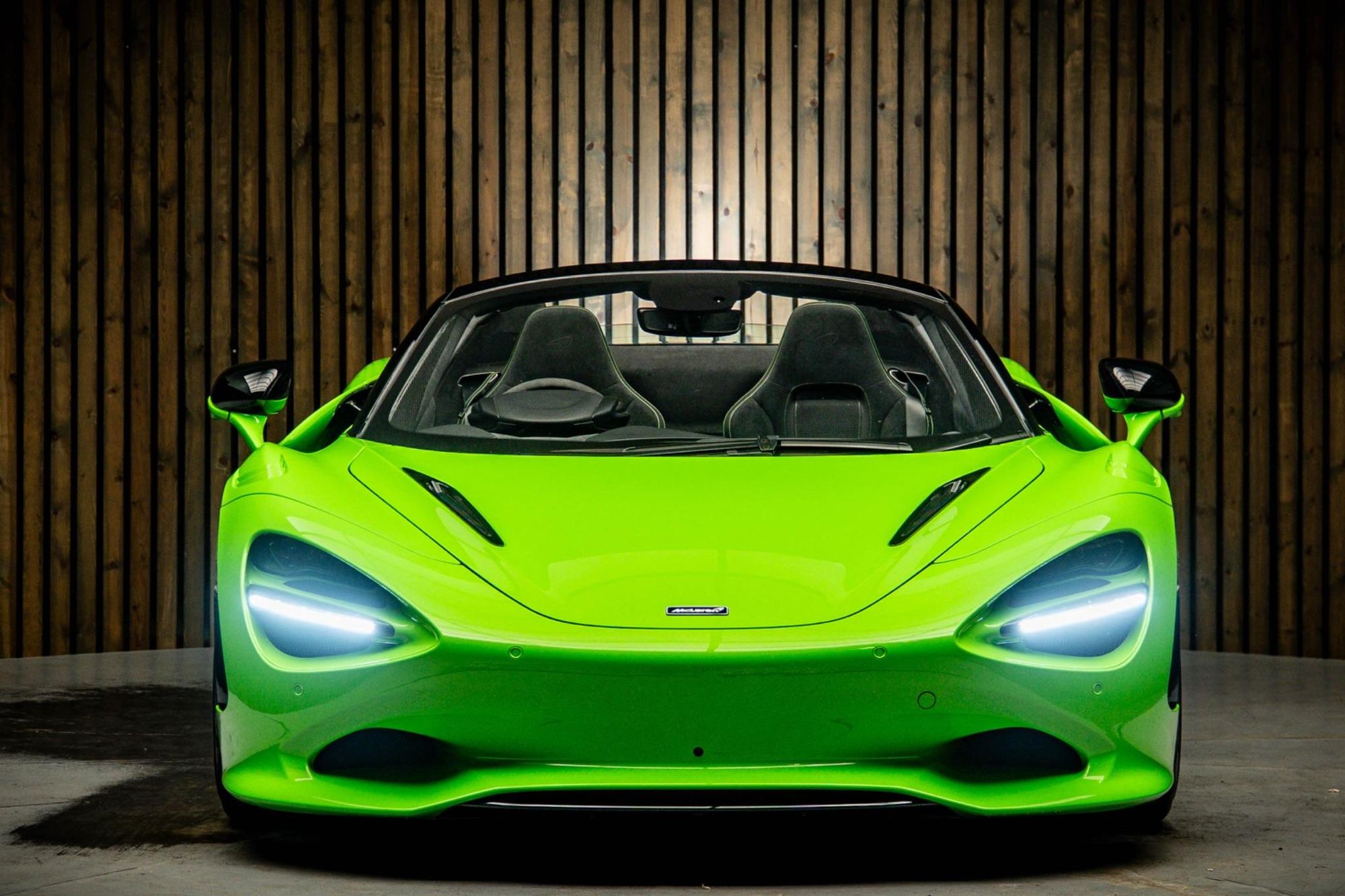 MCLAREN 750 S SPIDER V8 2dr SSG Auto for sale UK - Slide 3