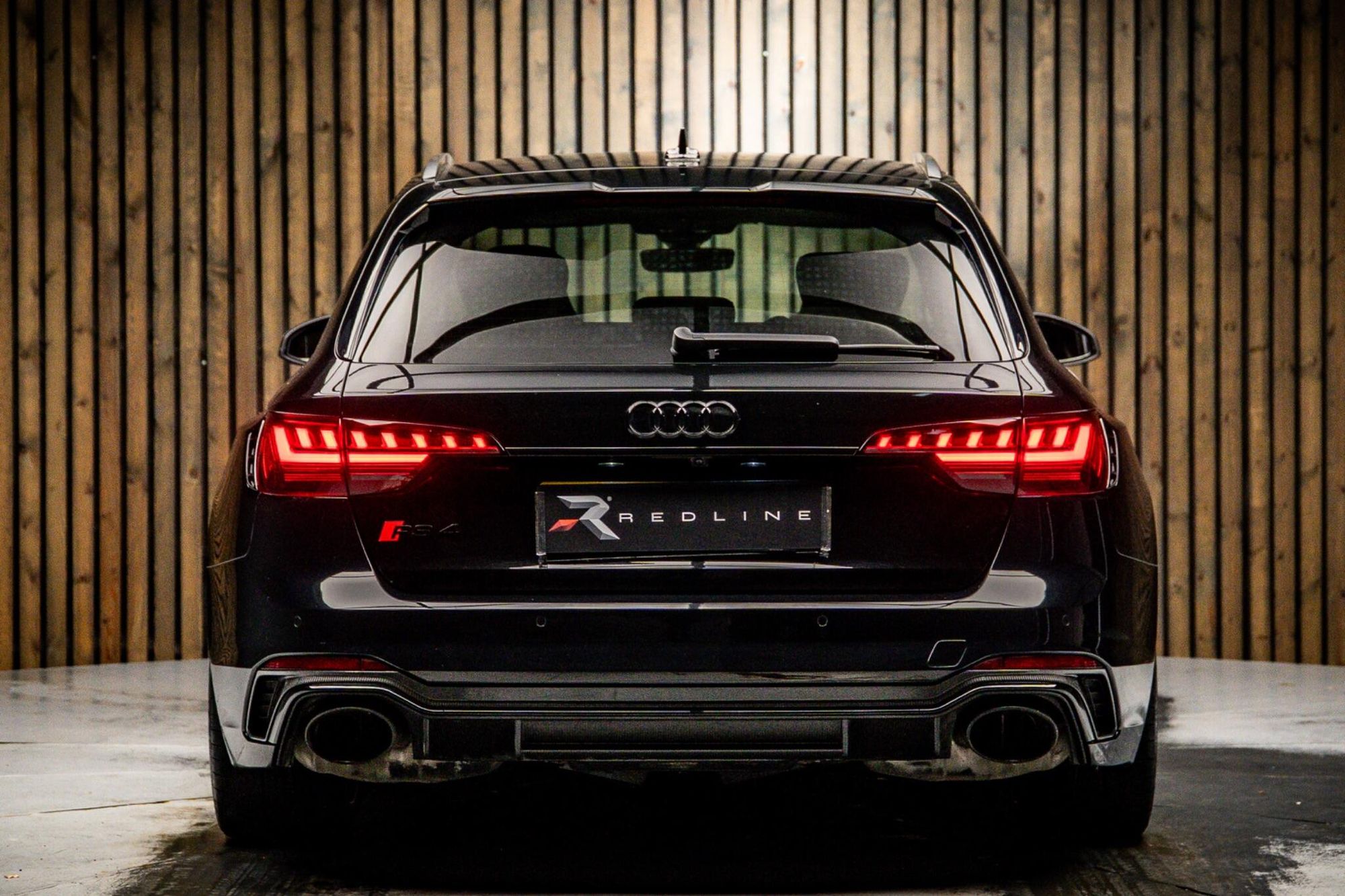 AUDI RS4 RS 4 AVANT RS 4 TFSI Quattro Carbon Black 5dr Tiptronic for sale UK - Slide 6