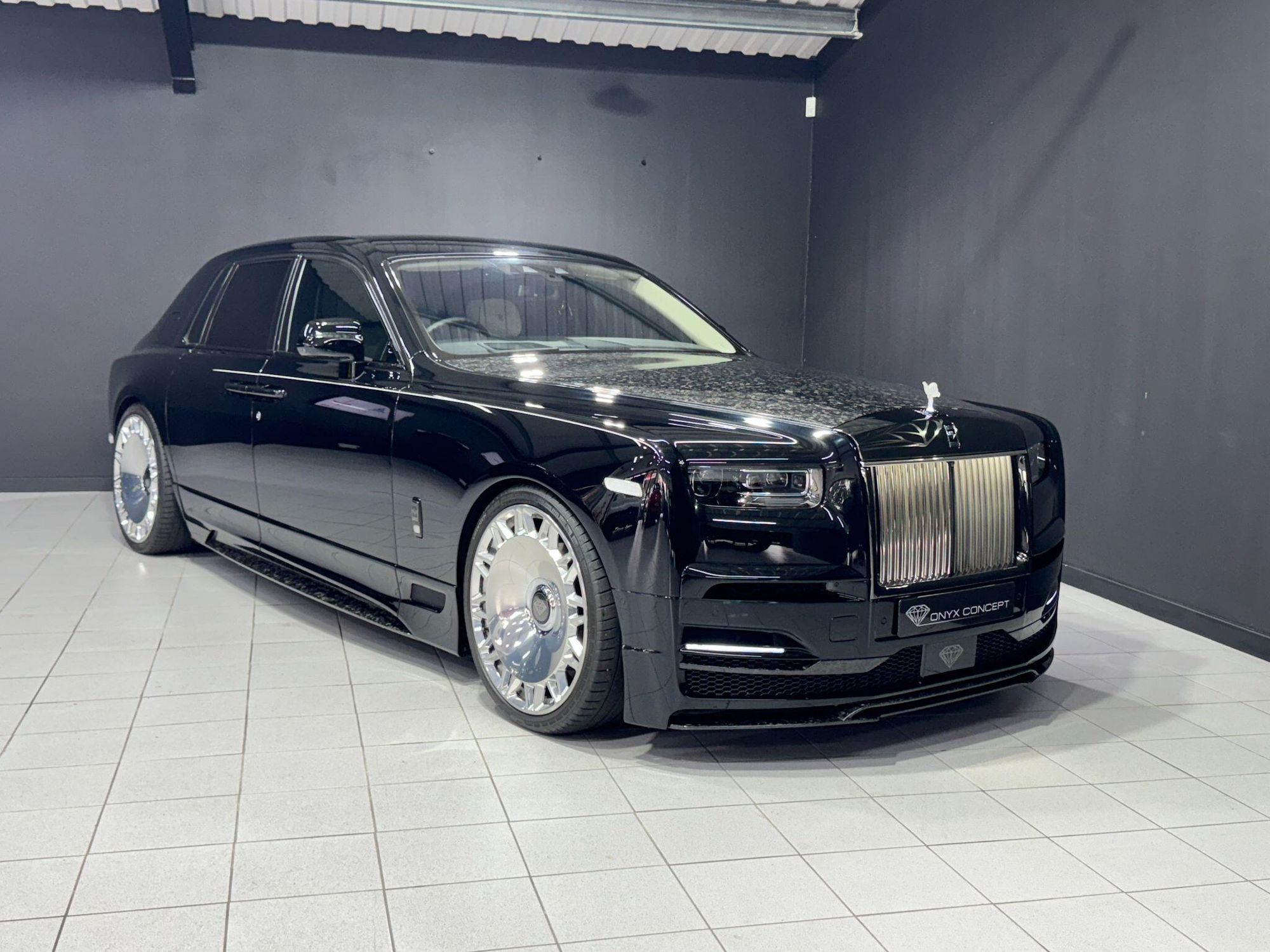 Rolls-Royce Phantom II Saloon 6.7 4 Door Auto for sale UK - Slide 6