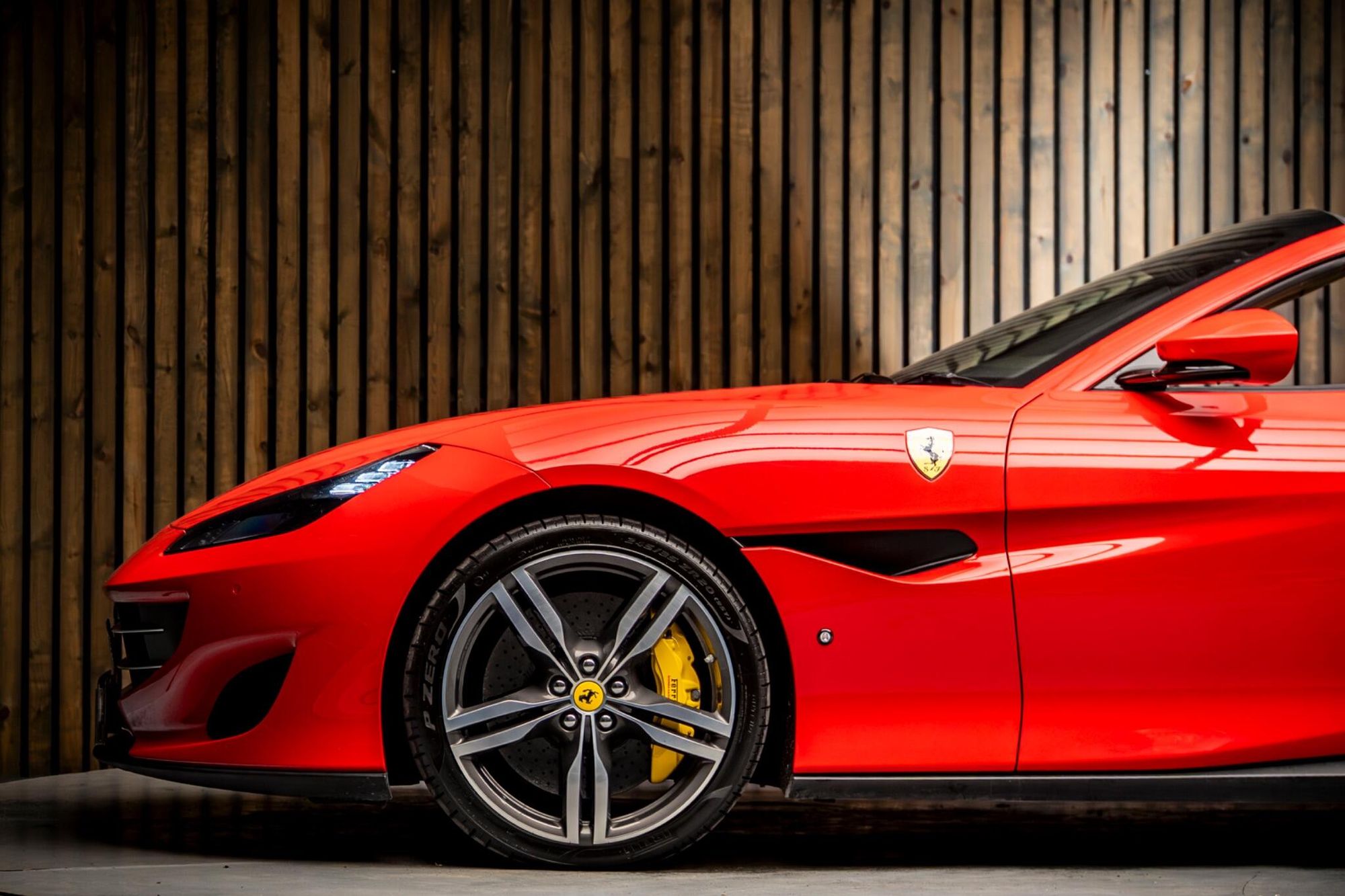 FERRARI PORTOFINO CONVERTIBLE GT 2dr Auto for sale UK - Slide 9