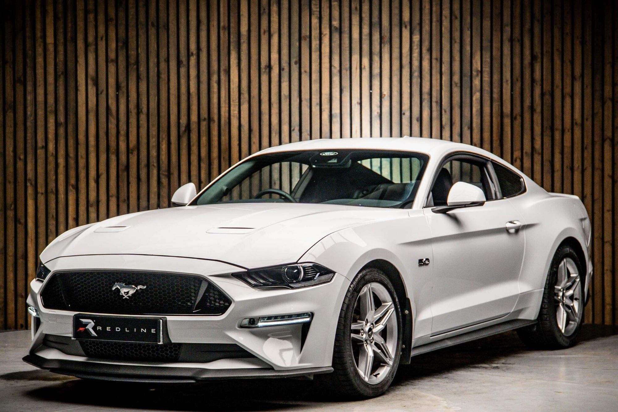 FORD MUSTANG FASTBACK 5.0 V8 GT 2dr Auto for sale UK - Slide 8