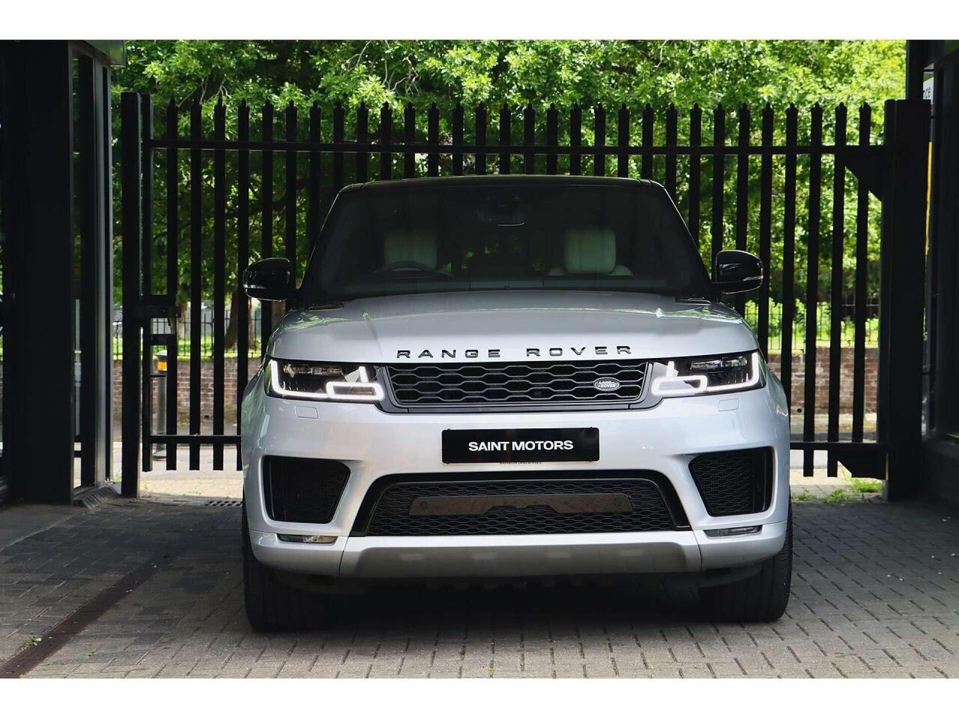 LAND ROVER RANGE ROVER SPORT ESTATE 3.0 P400 HST 5dr Auto for sale UK - Slide 2