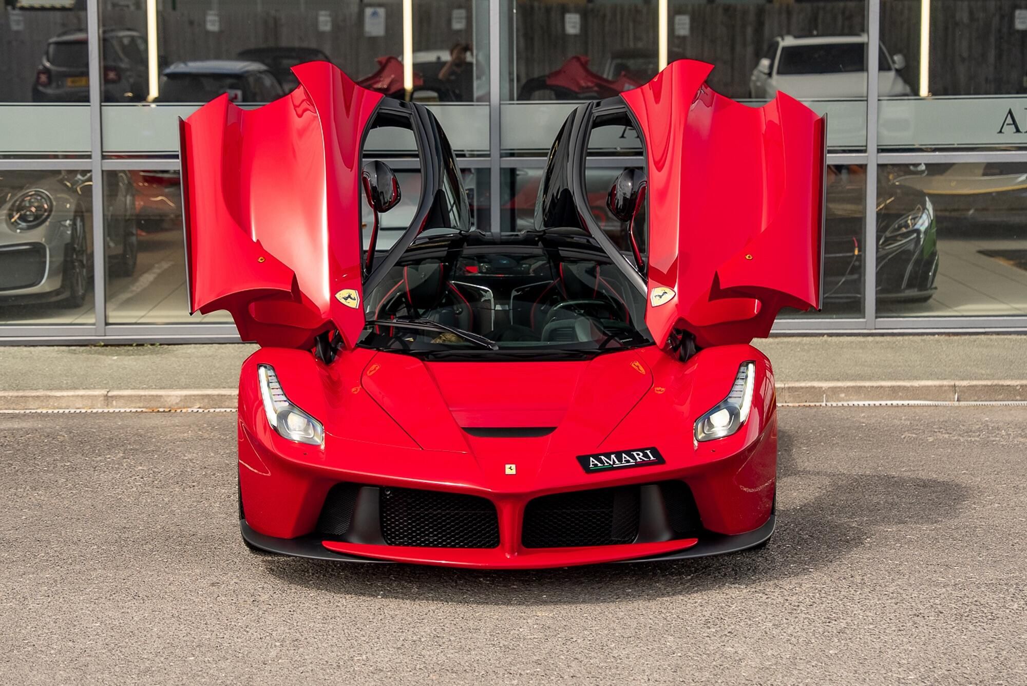 FERRARI LAFERRARI for sale UK - Slide 8