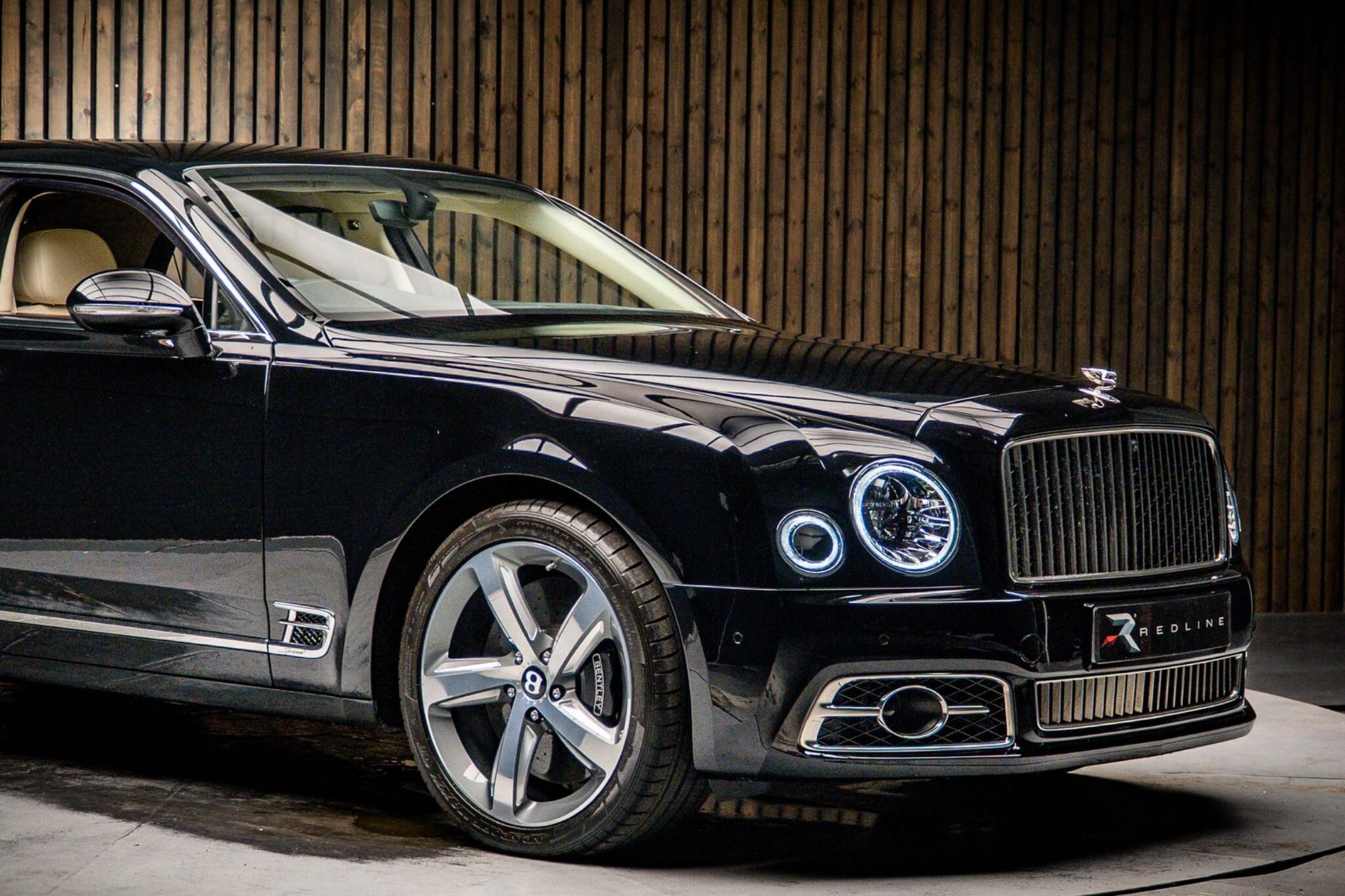 BENTLEY MULSANNE SALOON 6.8 V8 Speed 4dr Auto for sale UK - Slide 10